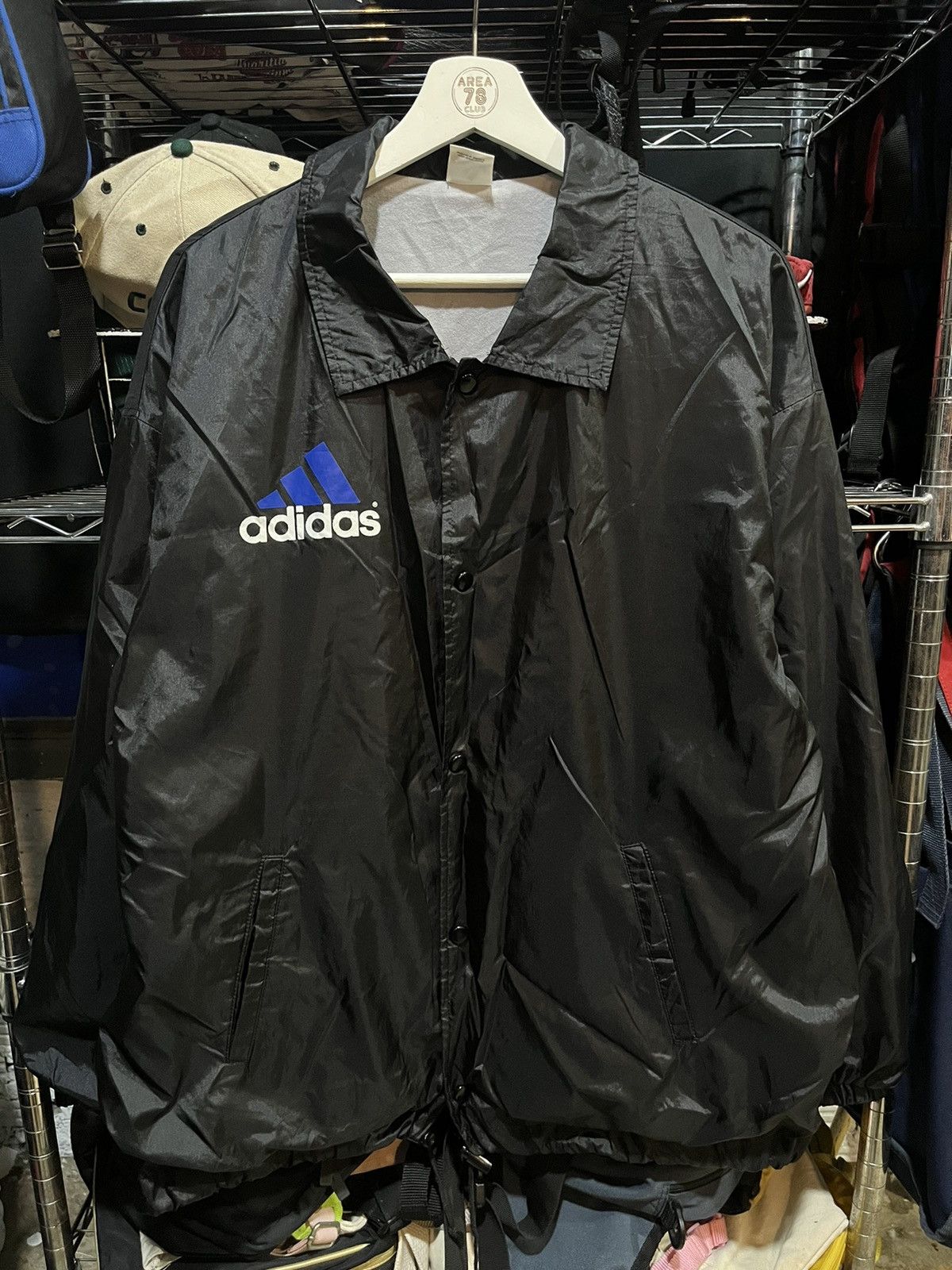 Adidas Adidas Windbreaker Button Up Jacket Big Logo 90s Size US L / EU 52-54 / 3 - 2 Thumbnail