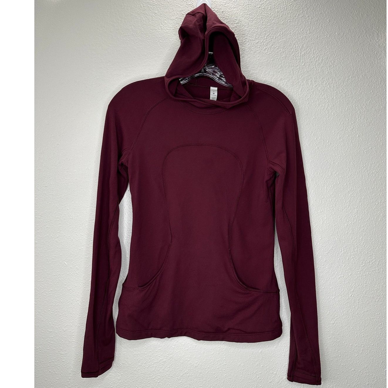 Lululemon Lululemon Burgundy Long Sleeve Front Pocket Hooded Shirt 4 Size S / US 4 / IT 40 - 2 Thumbnail