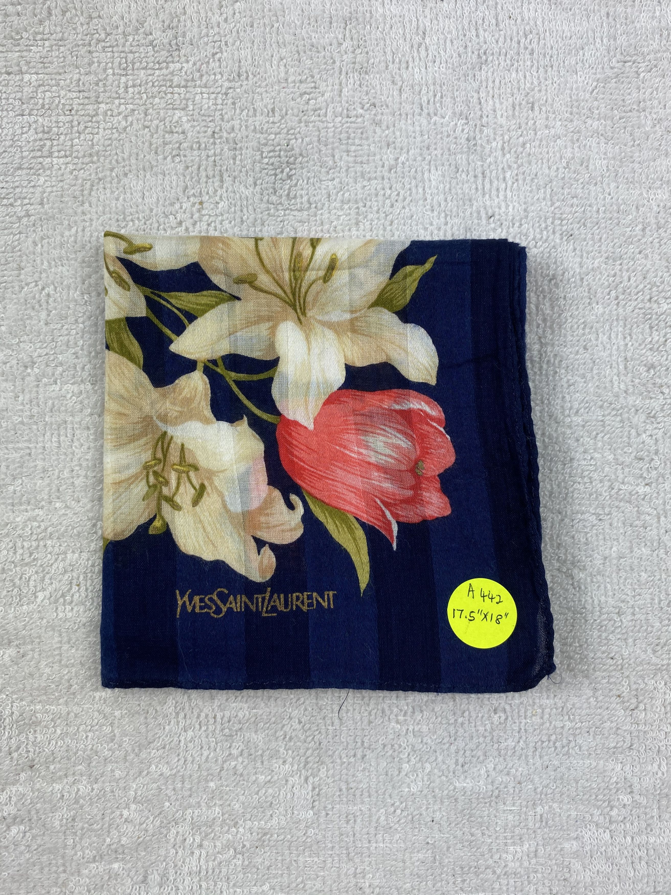 Yves Saint Laurent Yves Saint Laurent Handkerchief / Bandana / Neckerchief Size ONE SIZE - 6 Thumbnail