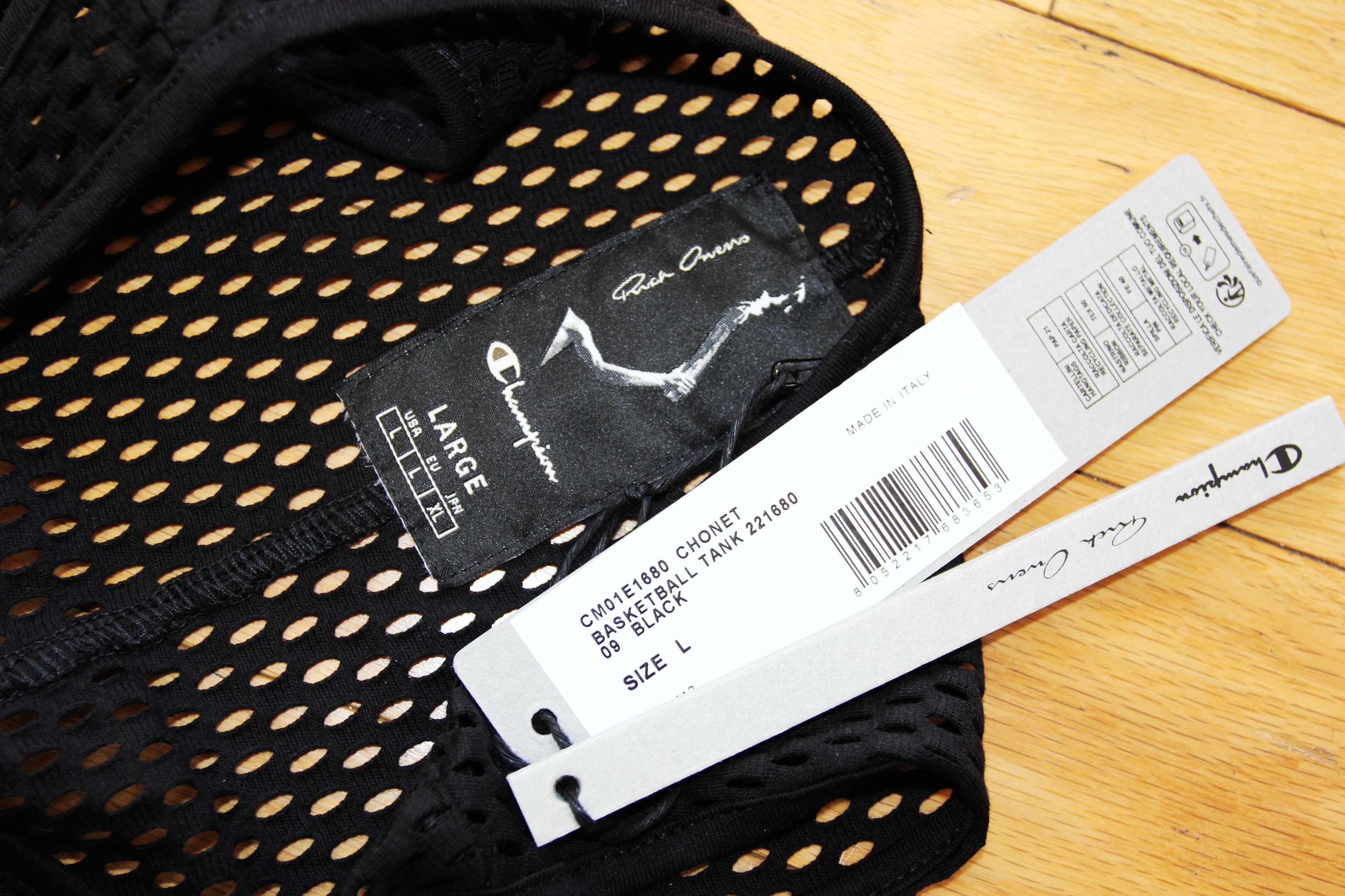 Champion × Rick Owens BNWT SS25 RICK OWENS x CHAMPION BASKETBALL TANK L Size US L / EU 52-54 / 3 - 8 Thumbnail