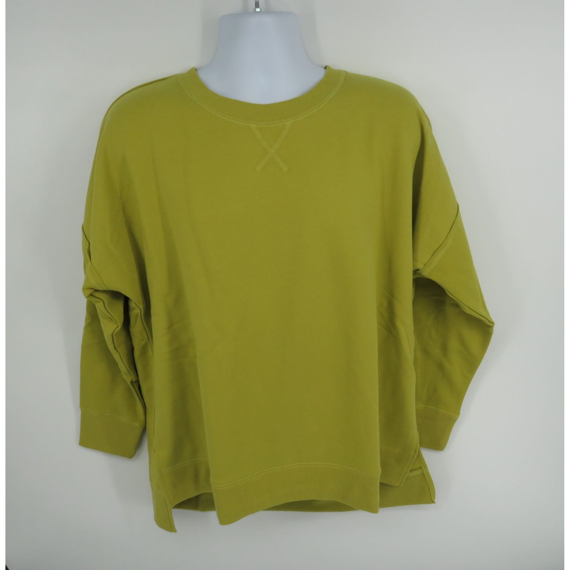 Other True Craft Women's Olive Green 0X Oversized Sweatshirt NWT $ Size ONE SIZE - 1 Thumbnail