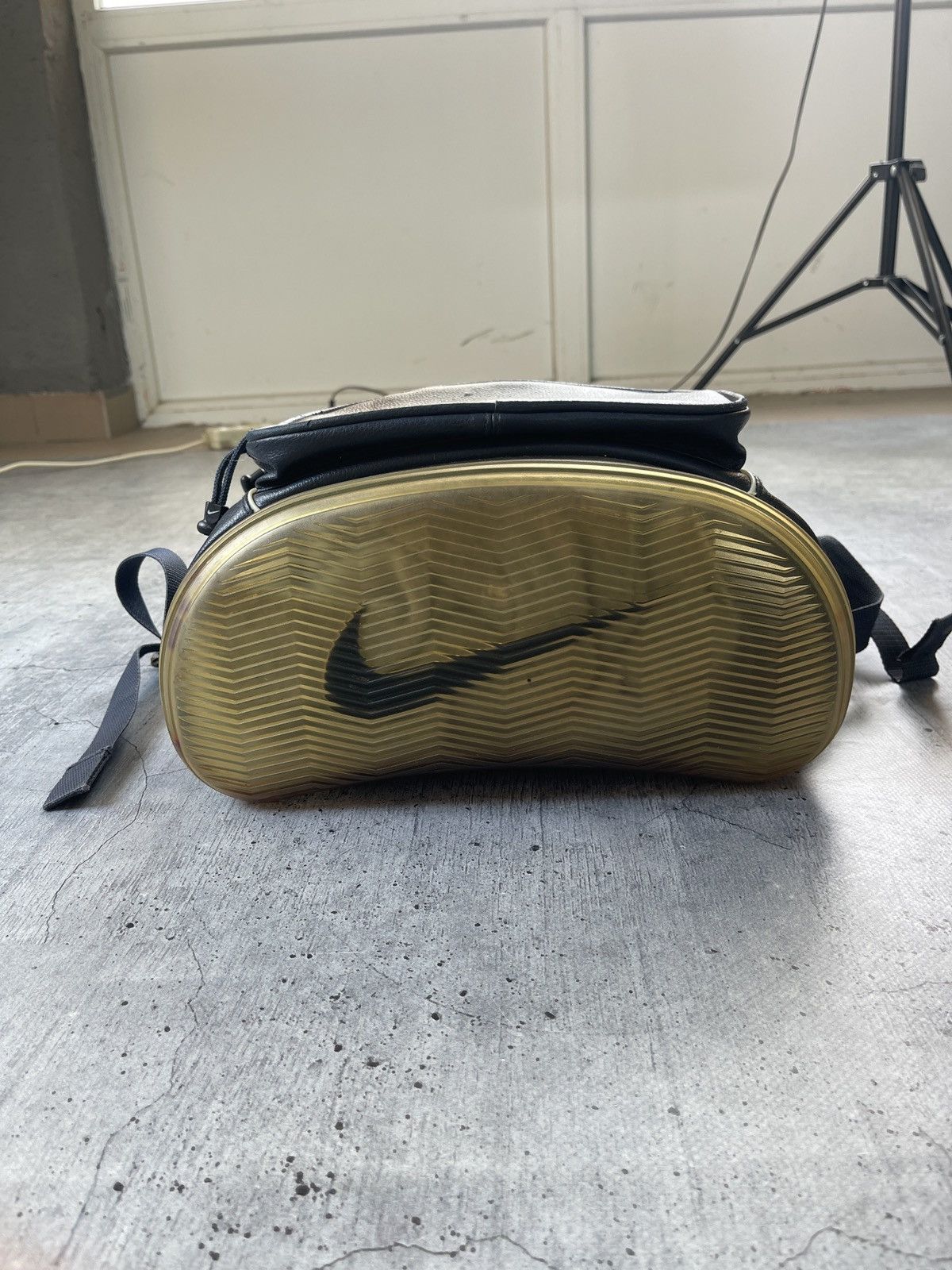 Other Vintage 90s Nike Leather Backpack Double Swoosh Bag Size ONE SIZE - 4 Thumbnail