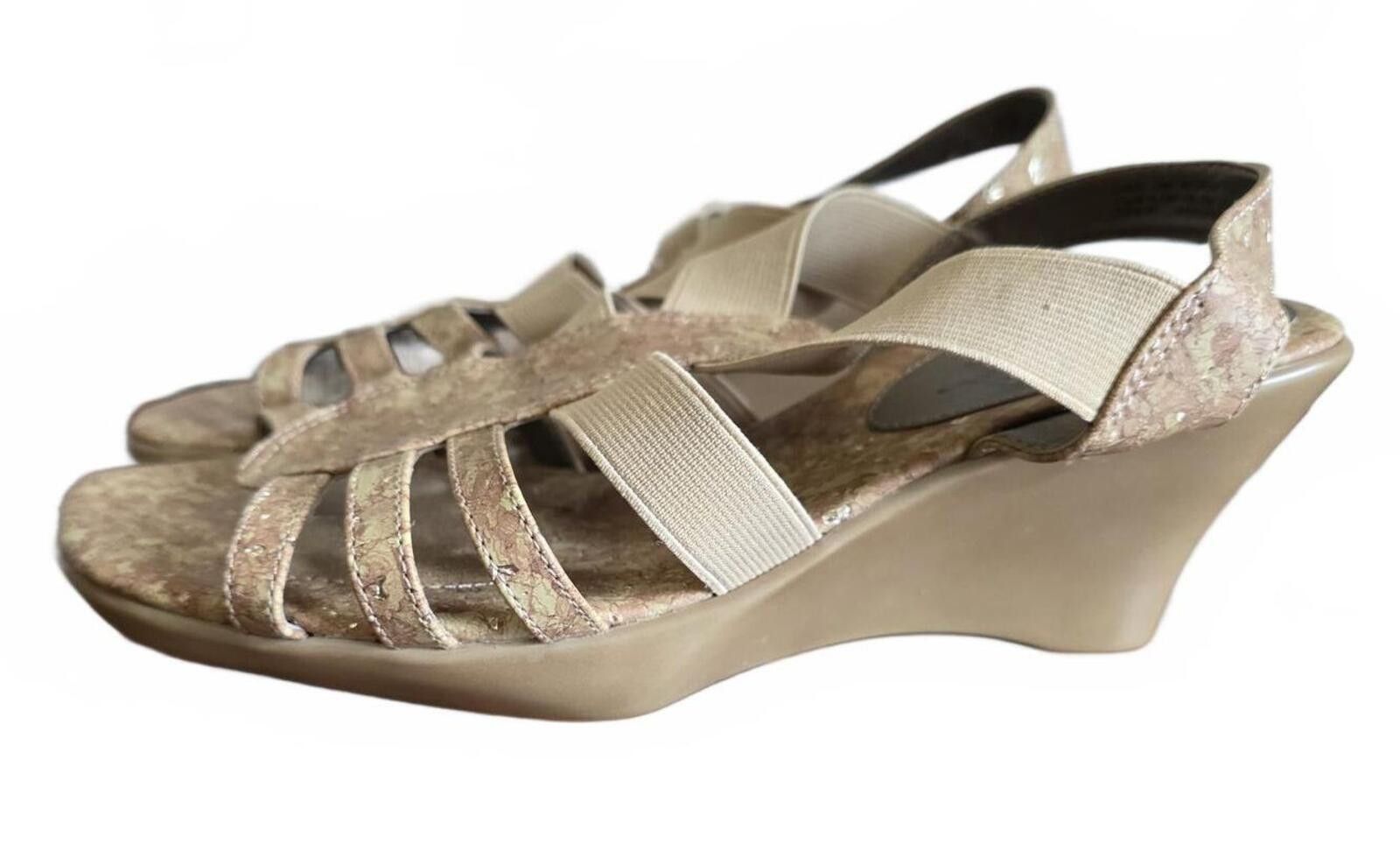 Other Soft Style Hush Puppies Womens 7.5 Beige Wedge Sandals Comfy Size US 7.5 / IT 37.5 - 2 Thumbnail