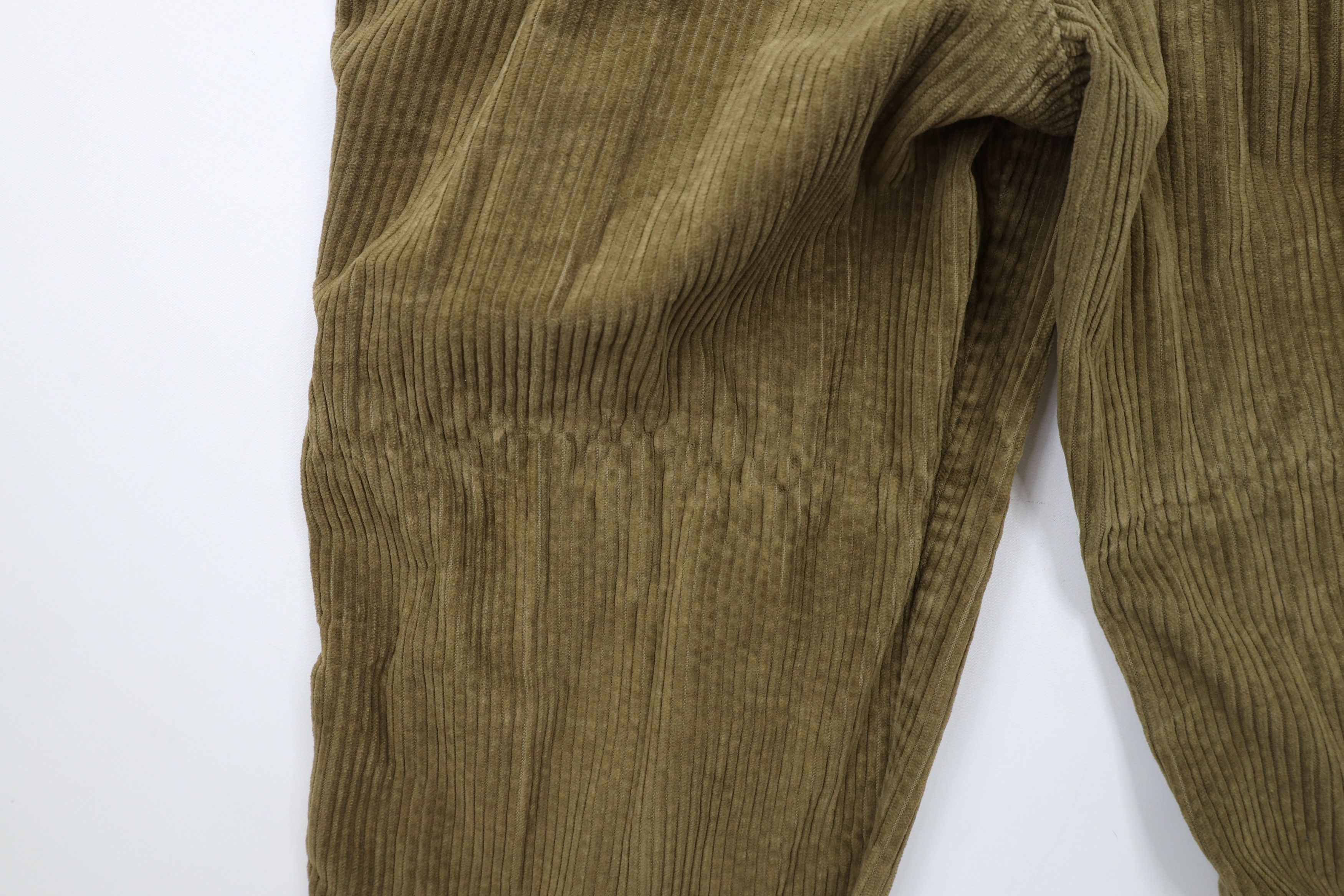 Vintage Vintage 90s Streetwear Pleated Corduroy Chino Pants Green Size US 32 / EU 48 - 14 Thumbnail
