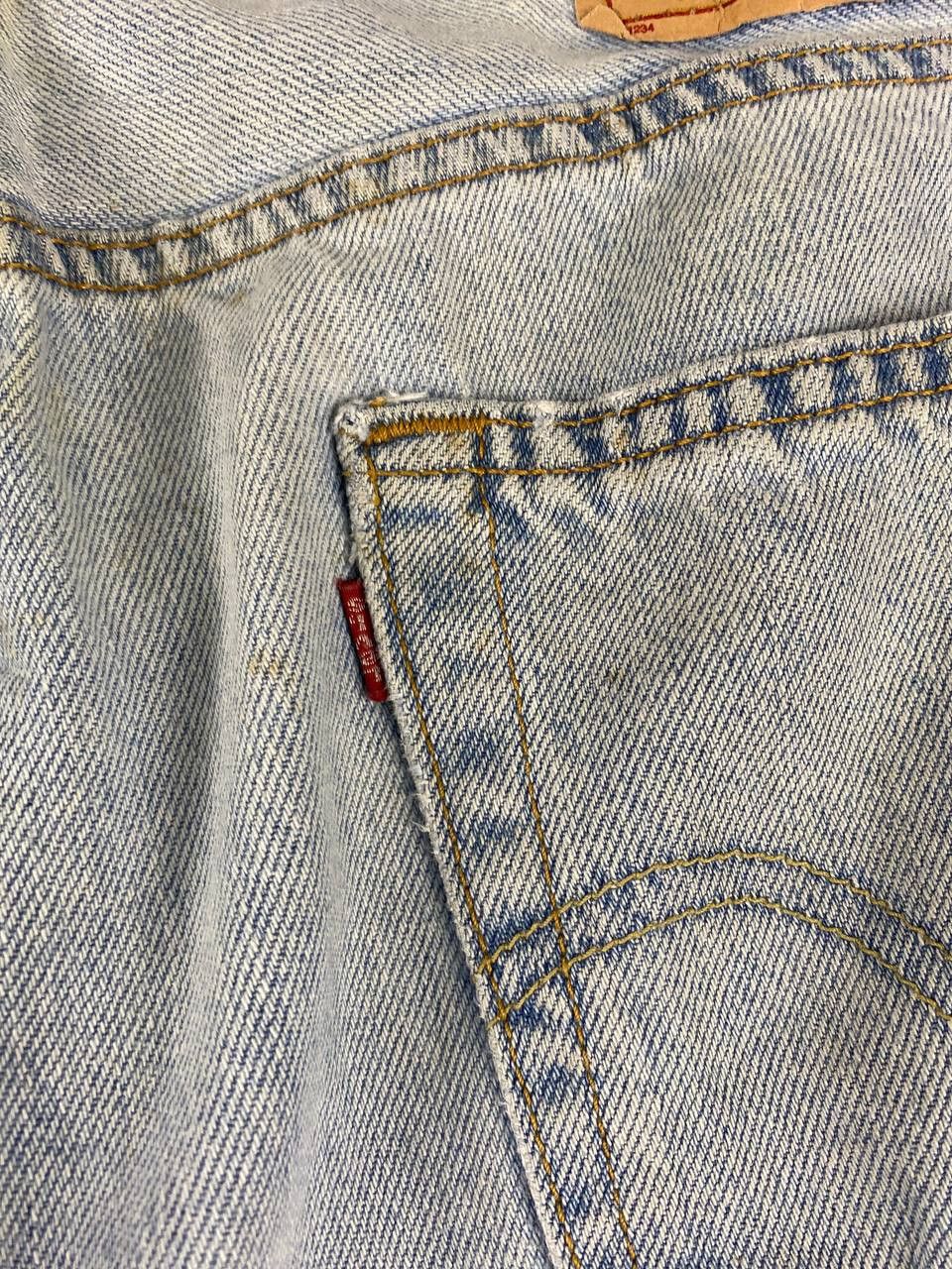 Levi's vintage levis 505 regular fit lightwash denim Size US 36 / EU 52 - 4 Thumbnail