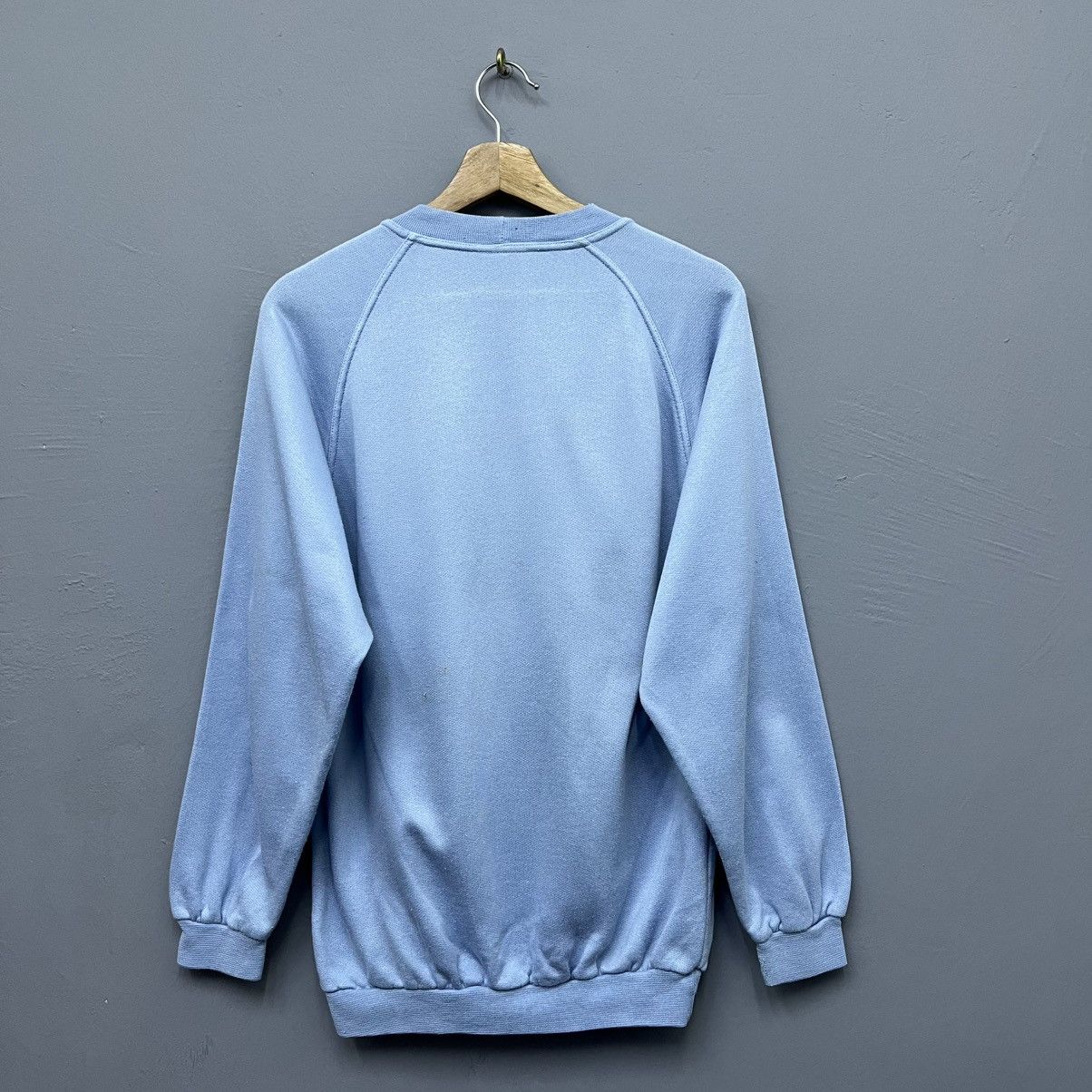 Trussardi Vintage 80s Trussardi Italy Crewneck Sweatshirt Size US S / EU 44-46 / 1 - 2 Thumbnail