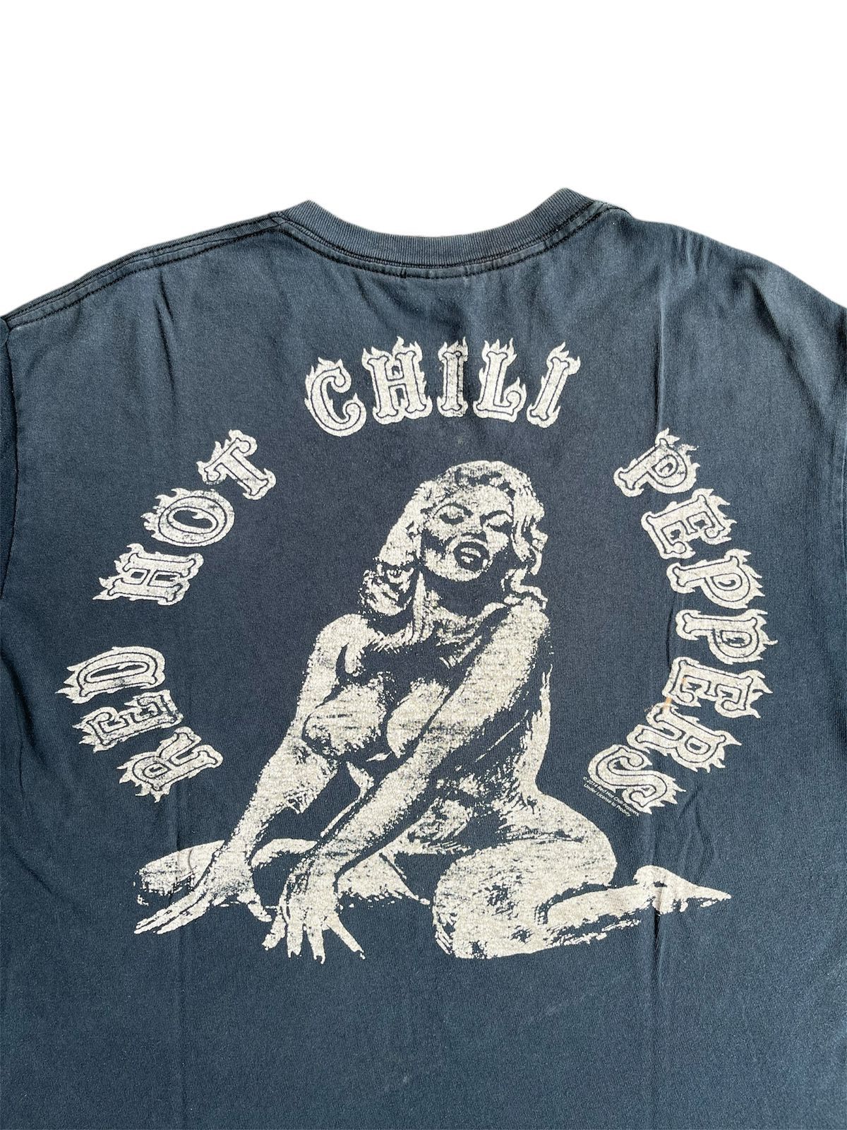 Band Tees 00s Red Hot Chili Peppers Tshirt Size US M / EU 48-50 / 2 - 4 Thumbnail