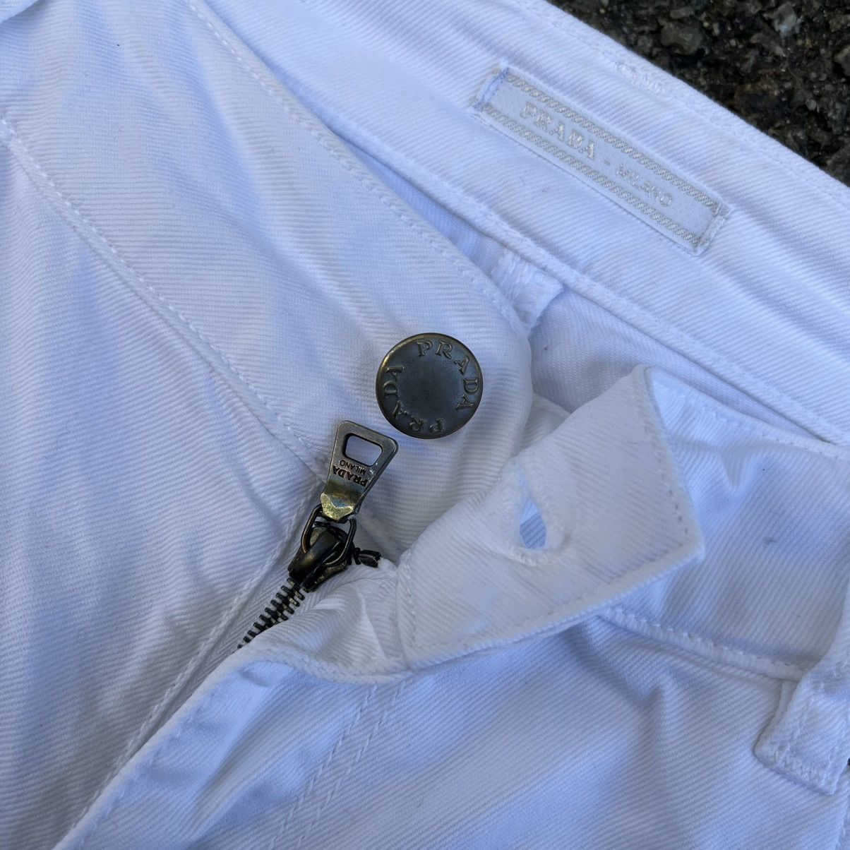 Prada PRADA CONTOUR FIT SLIM DENIM WHITE PANTS Size US 29 - 7 Thumbnail