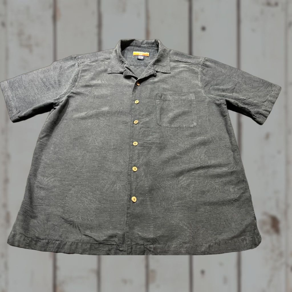 Vintage VINTAGE Havana Jack's Cafe Shirt Men L Black Silk Floral Hawaiian Button-Up Short Sleeve Collared 100% Silk Regular Size US L / EU 52-54 / 3 - 1 Thumbnail