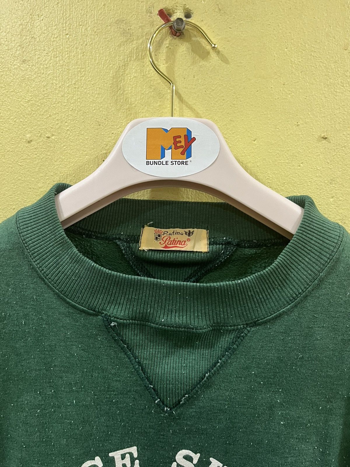 Vintage vintage Alice Shaw School sweatshirt Size US L / EU 52-54 / 3 - 4 Thumbnail
