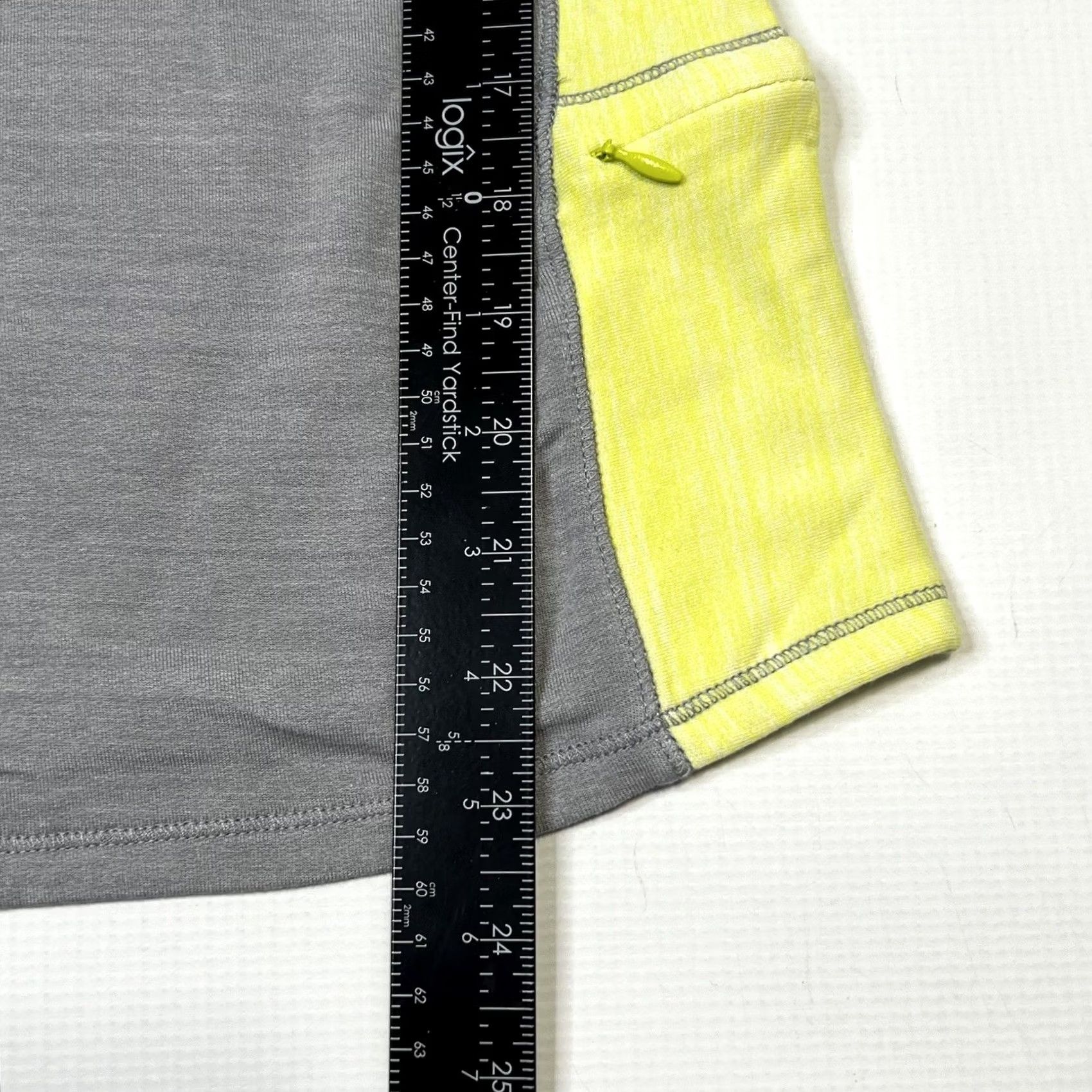 Footjoy FootJoy Womens Golf Hoodie Sweatshirt, Side Zip Pocket Size XS Gray Yellow NEW Size XS / US 0-2 / IT 36-38 - 6 Thumbnail