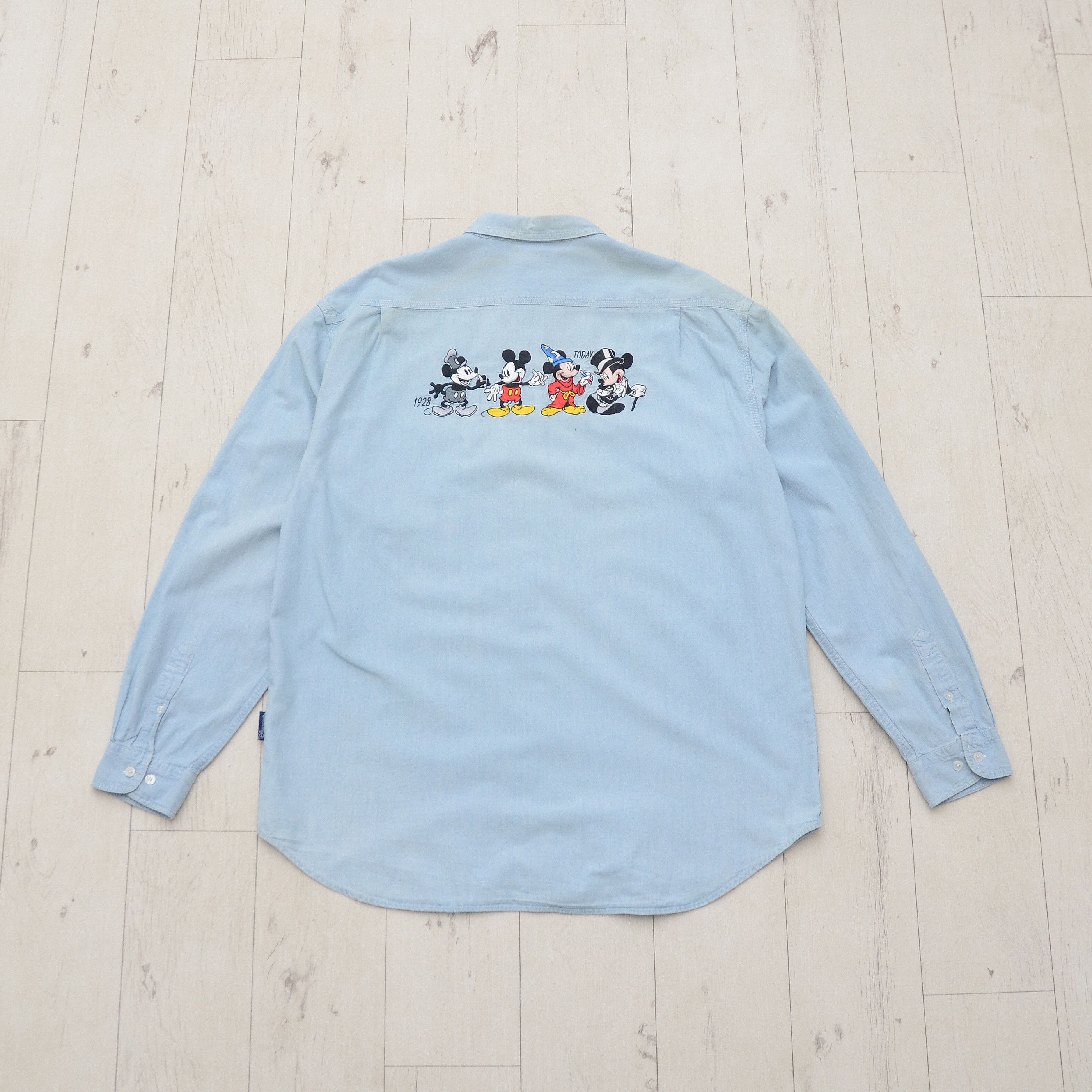 Disney × Vintage Vintage Disney Store Denim Shirt Evolution Mickey Mouse Size US L / EU 52-54 / 3 - 1 Thumbnail