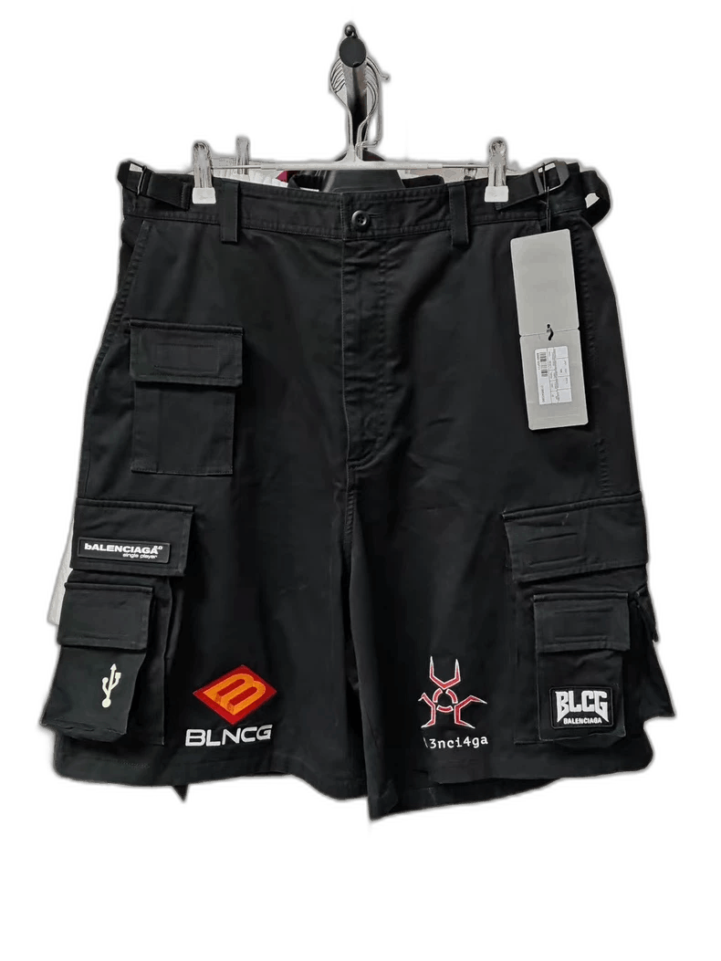 Balenciaga Balenciaga Gamer Embroidered Cargo Shorts-2507 Size US 44 / EU 60 - 1 Thumbnail
