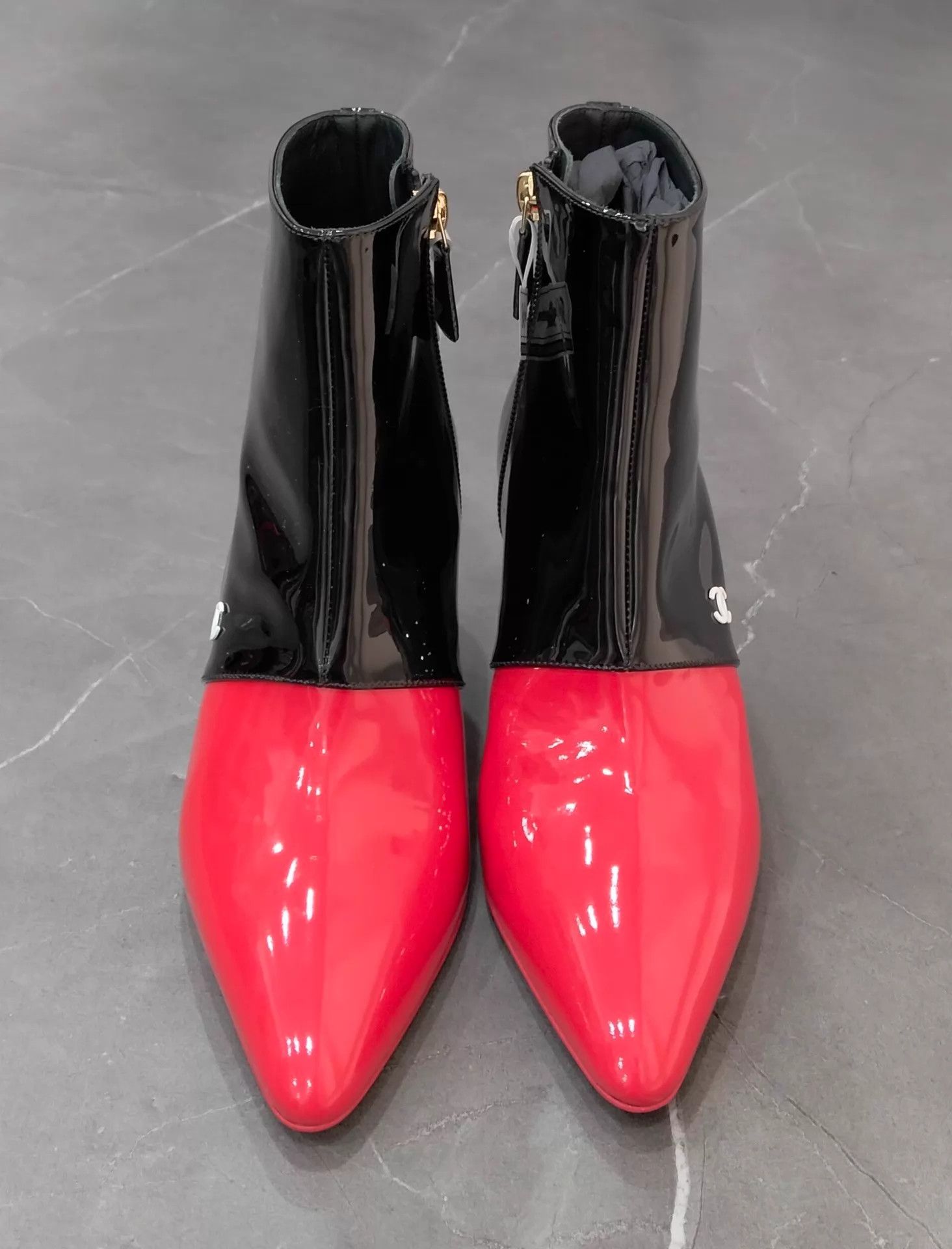 Chanel Chanel Black Red Patent Leather Colorblock Boots Size 36 Size US 5.5 / IT 35.5 - 4 Thumbnail
