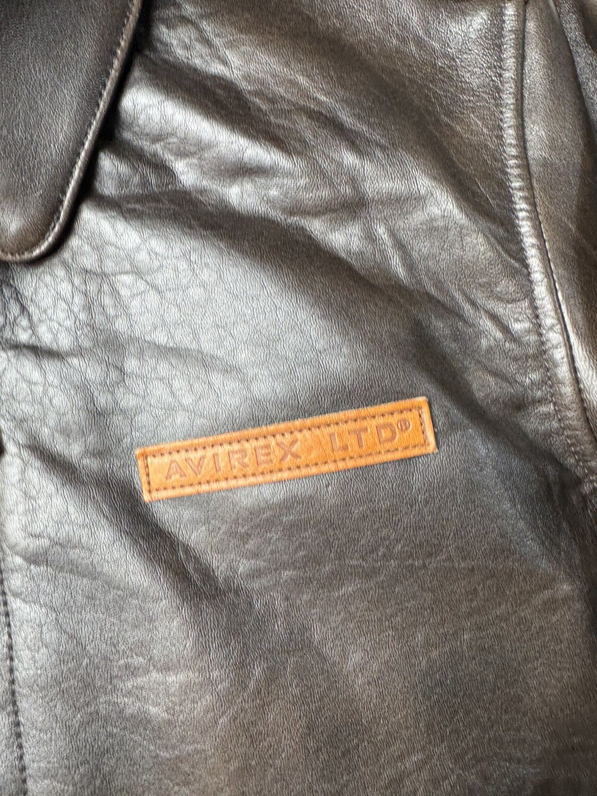 Avirex Avirex final fantasy VII A-2 leather flight jacket size 42 Size US L / EU 52-54 / 3 - 5 Thumbnail