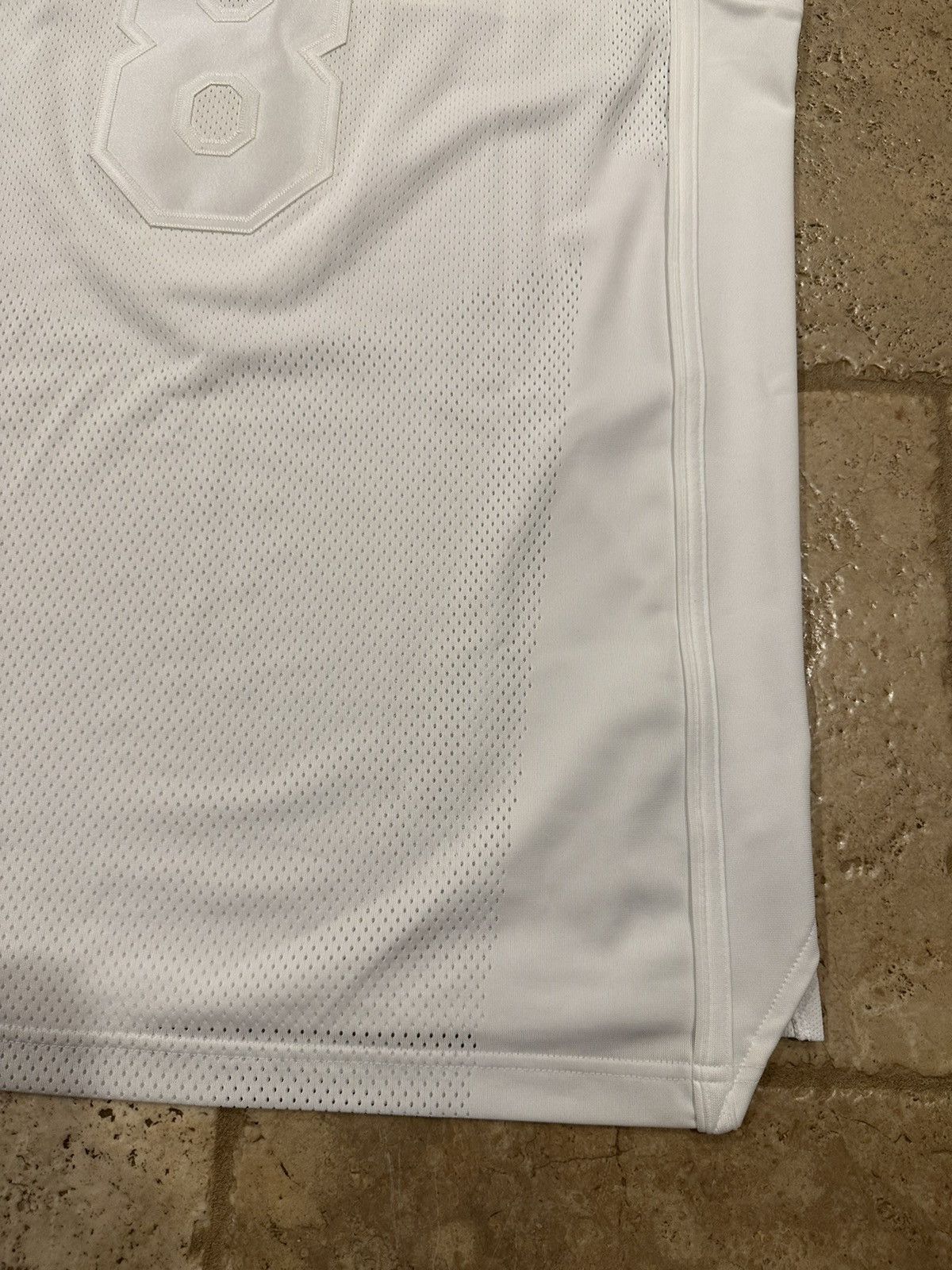 Complex Nike x ComplexCon Exclusive Kobe Bryant White 8 Jersey Size US L / EU 52-54 / 3 - 10 Thumbnail