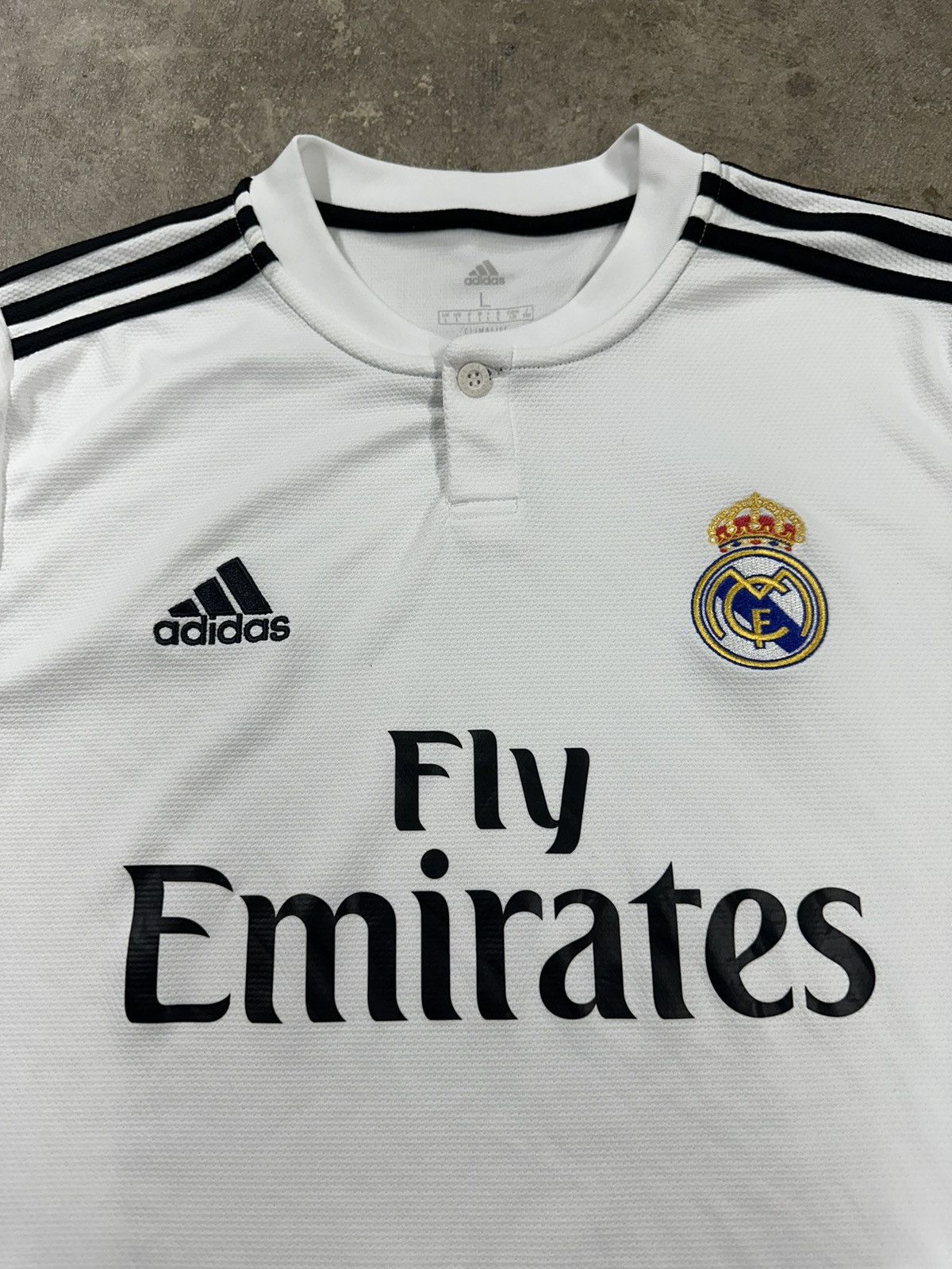Adidas Adidas 18/19 Real Madrid FC Home Soccer Jersey Kit Size US L / EU 52-54 / 3 - 4 Thumbnail