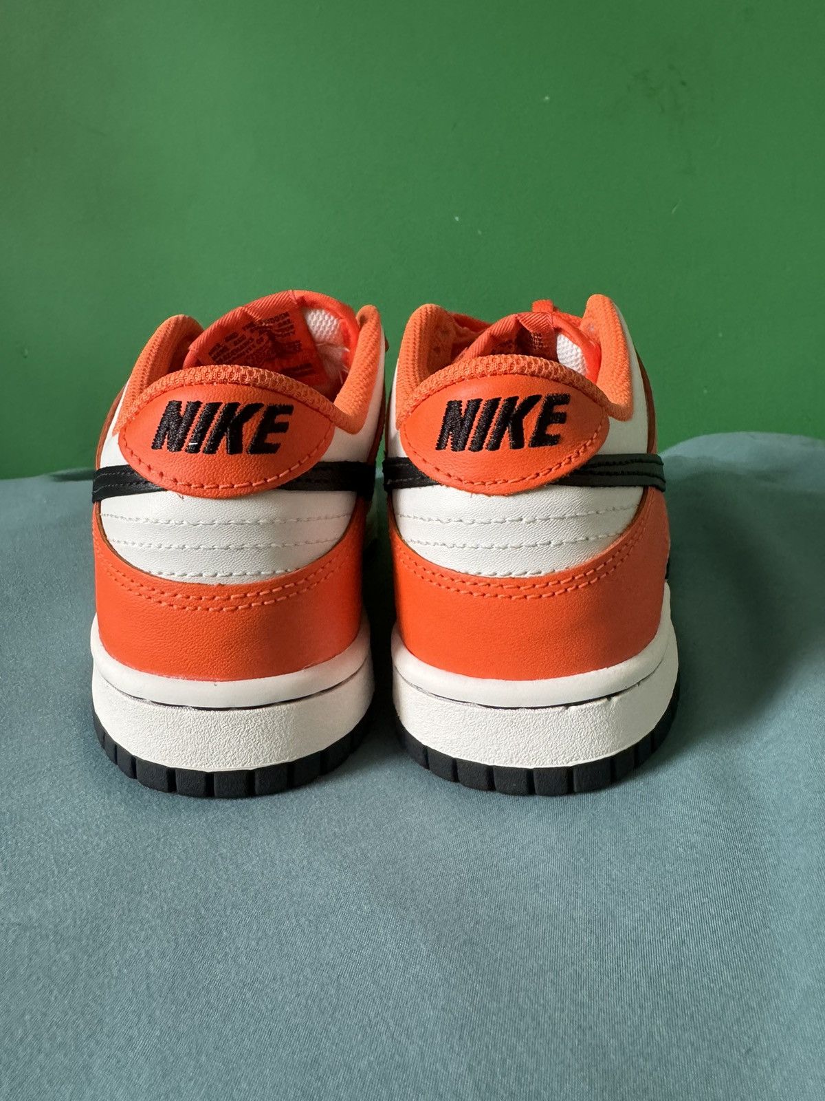 Nike Nike Dunk Low Halloween 2022 Size US 5 / EU 37 - 3 Thumbnail
