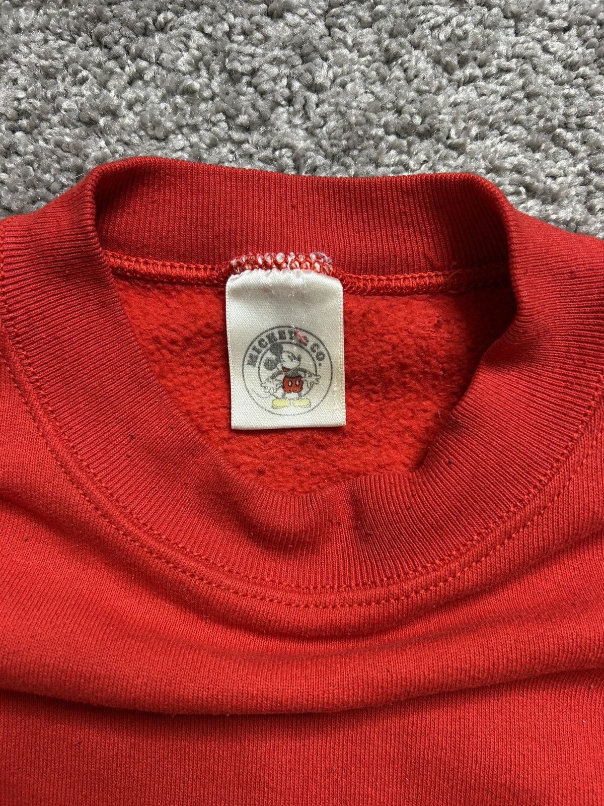 Disney Vintage 90s Disney Mickey Crewneck Made in USA Embroidered Size US L / EU 52-54 / 3 - 5 Thumbnail