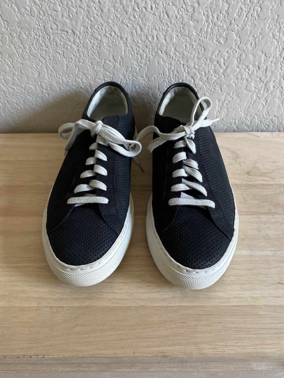 Common Projects Common Projects Original Achilles Low Sneaker 36 Size US 6 / IT 36 - 3 Thumbnail