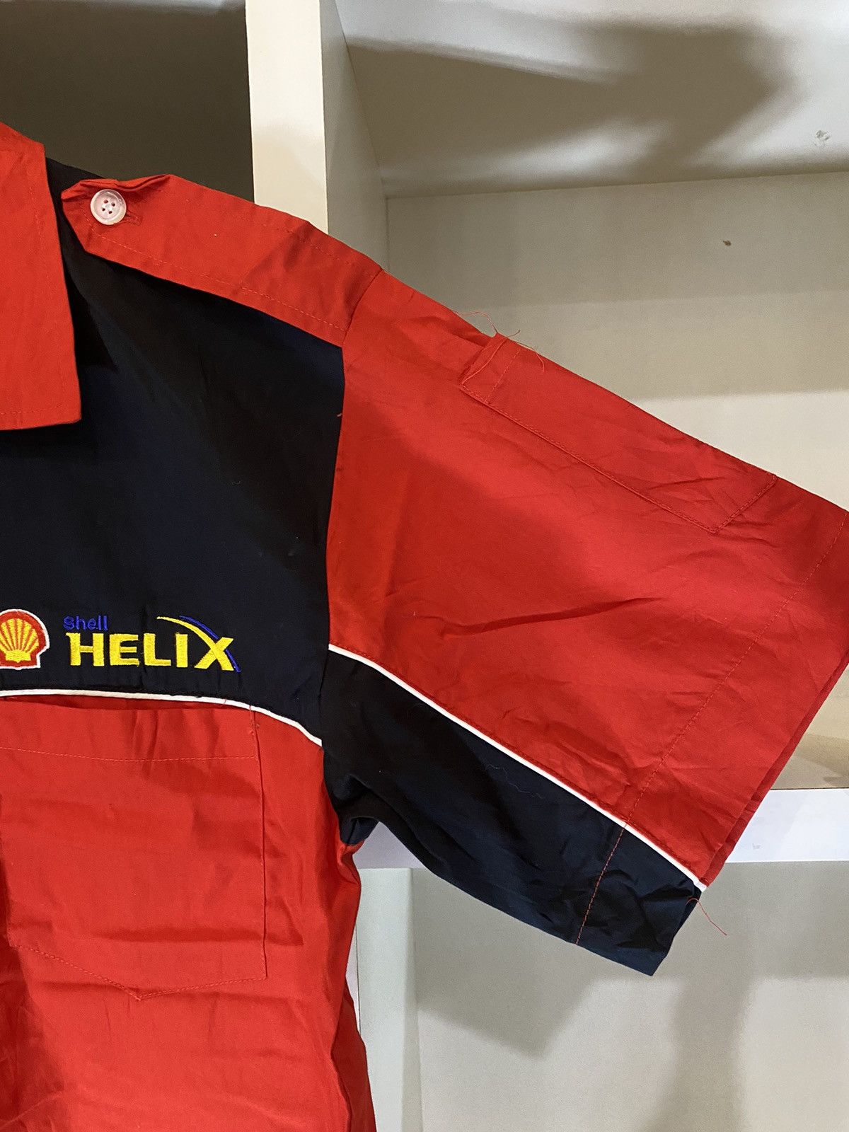 Helix × Vintage Vintage Shell Helix Service Centre Worker Shirt Size US M / EU 48-50 / 2 - 7 Thumbnail