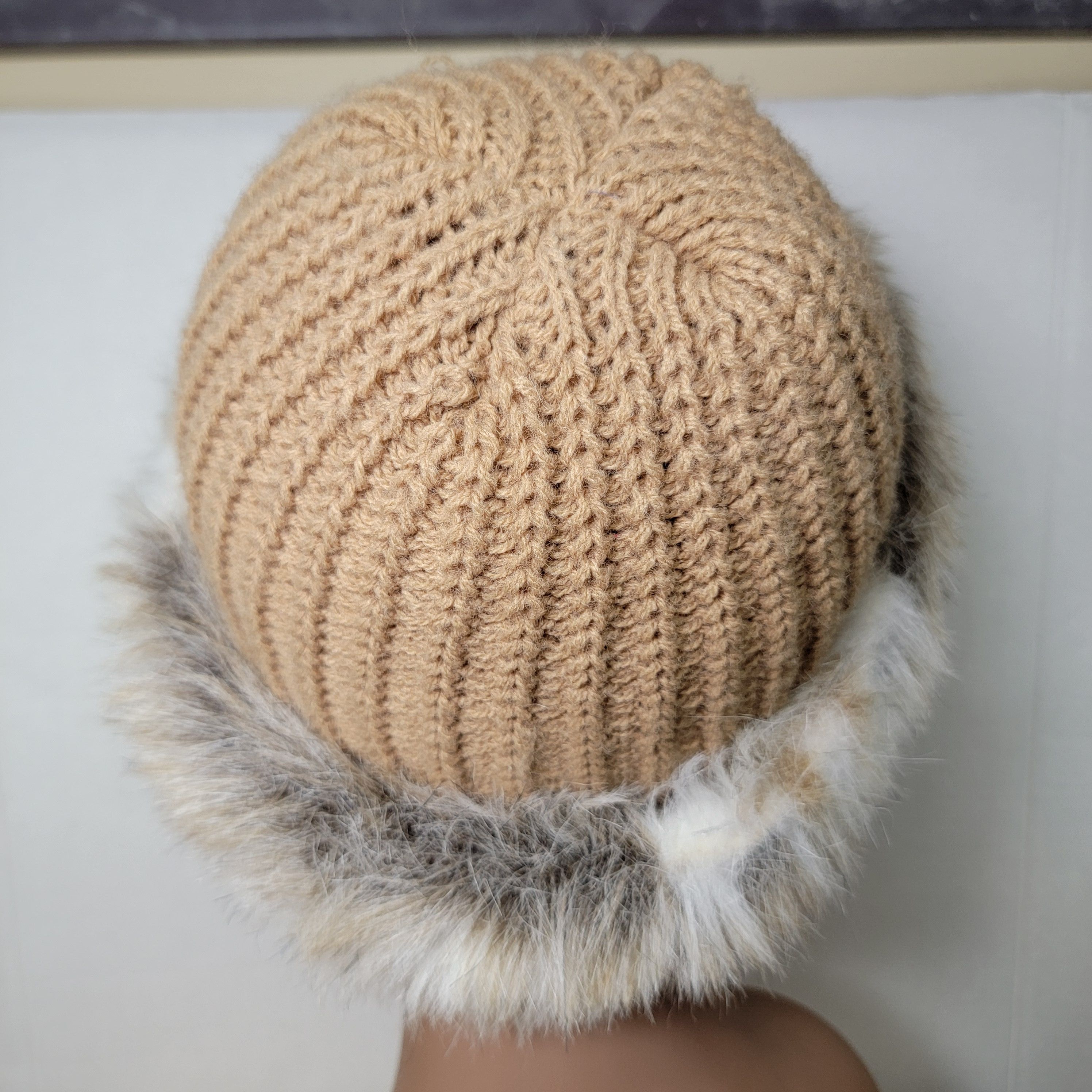 Other Brown Knit Winter Hat w/ Faux Fur Brim Size ONE SIZE - 5 Thumbnail