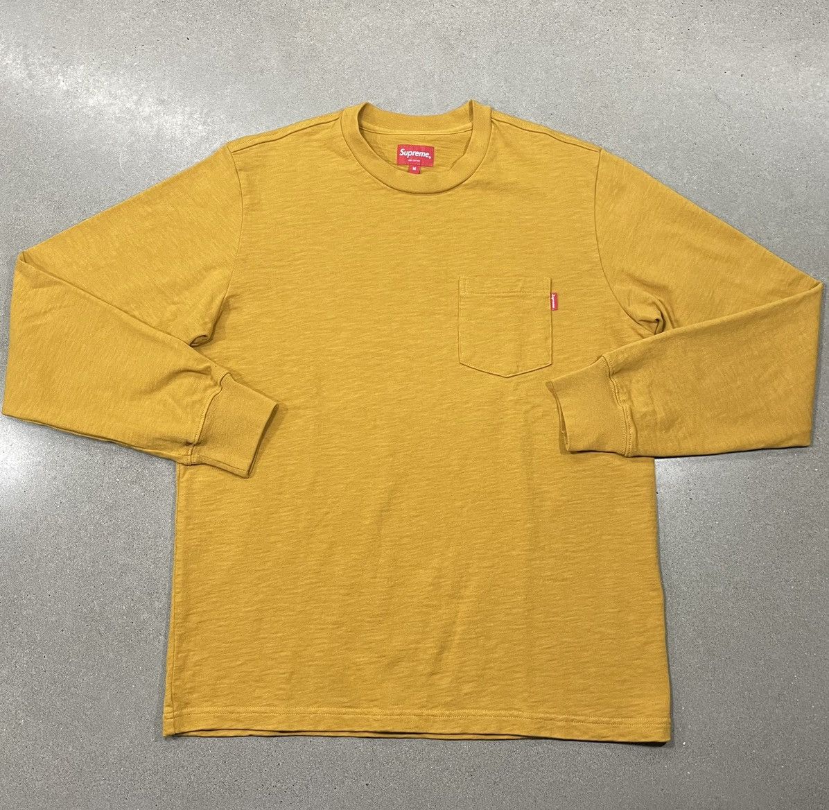 Supreme MINT: F/W 2018 Supreme L/S Pocket Tee "Mustard" Size US M / EU 48-50 / 2 - 1 Thumbnail
