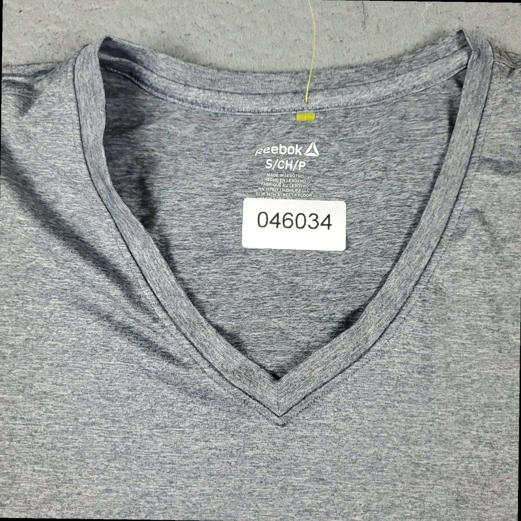 Reebok Womens Reebok Shirt Small Gray Casual Pullover Short Sleeve Ladies Size S / US 4 / IT 40 - 3 Thumbnail