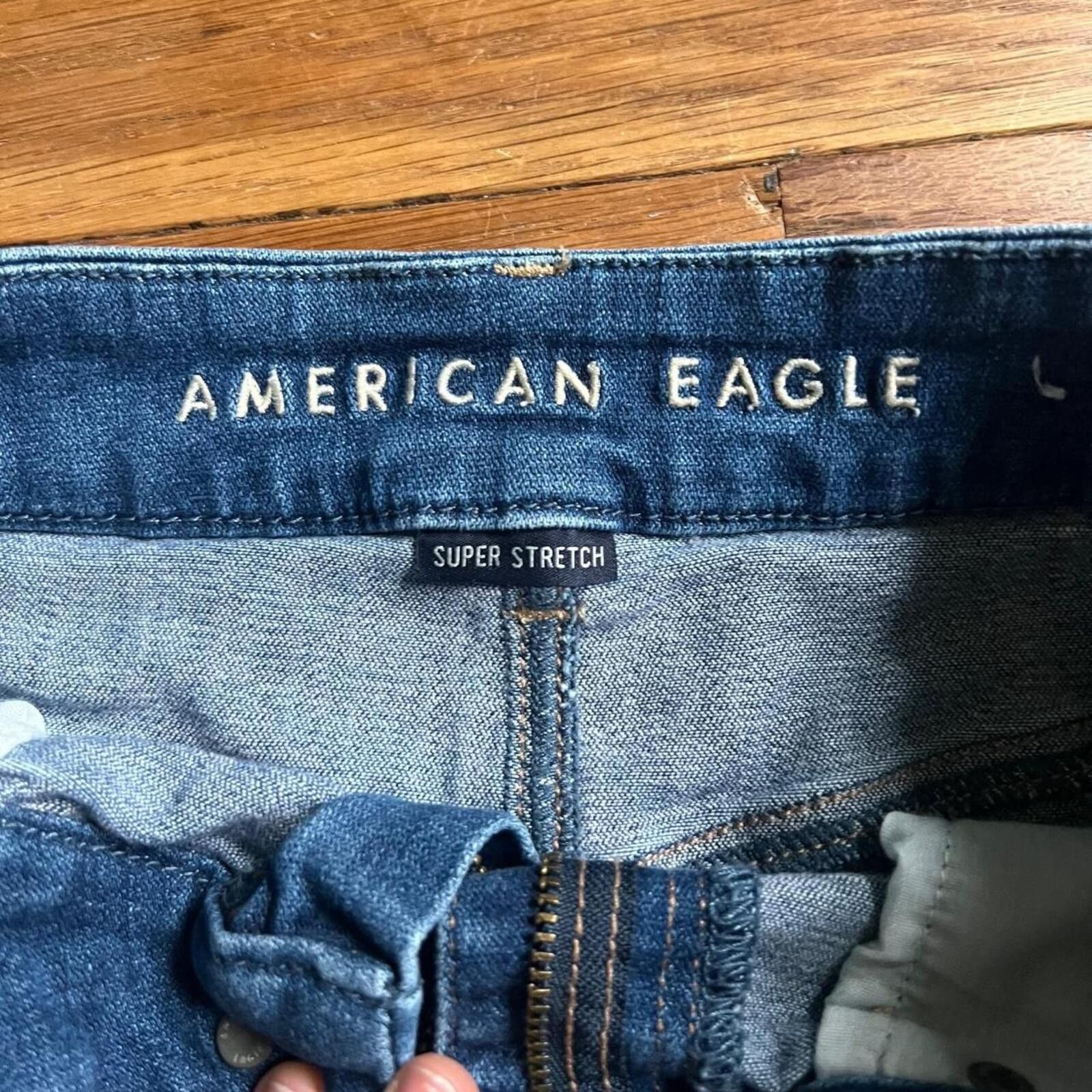 American Eagle Outfitters American Eagle Outfitters Jean Skirt Distressed Blue Jean Size 32" / US 10 / IT 46 - 8 Thumbnail