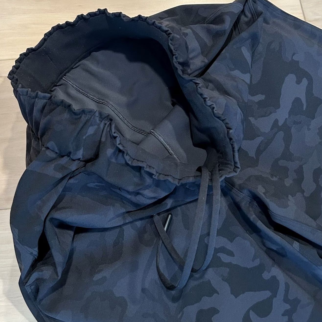 Lululemon Lululemon Keep Moving Pant Luxtreme Women’s 4 Camo Size 27" / US 4 / IT 40 - 4 Thumbnail