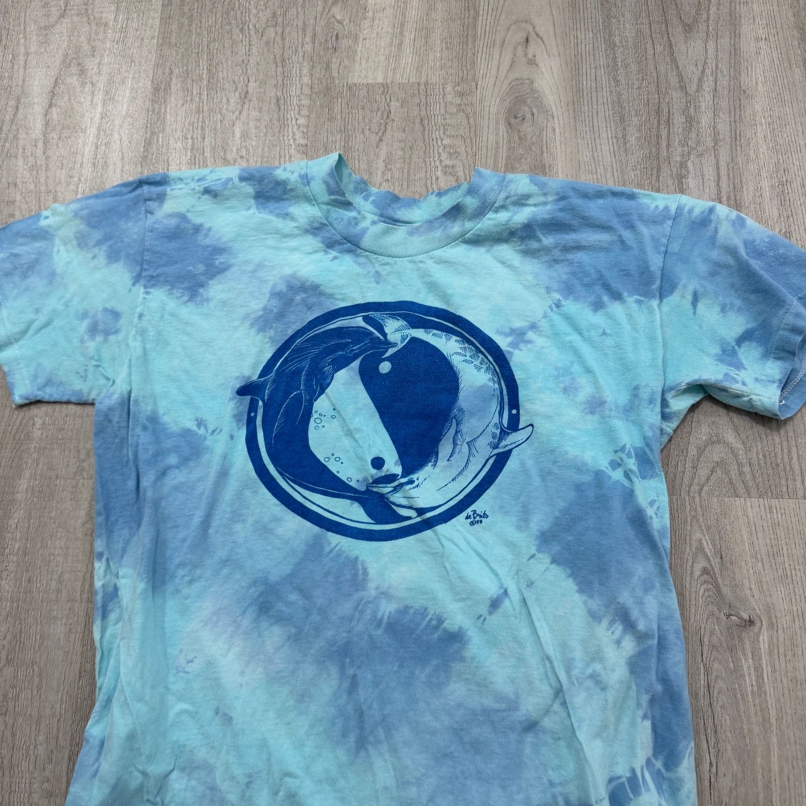 Vintage Vintage Dolphin Yin Yang Shirt Large Blue 1985 Single Stitch Size US L / EU 52-54 / 3 - 2 Thumbnail