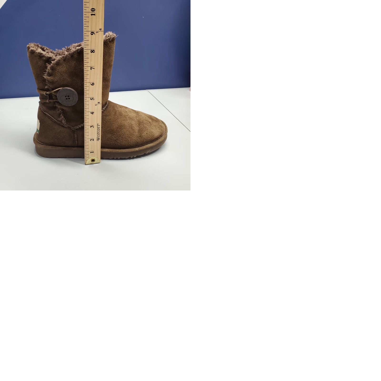 Vintage LAMO Winter Ankle Boots Womens Size 8 Brown Suede Pull On Whipstitch Faux Fur Casual Shoes Size US 8 / IT 38 - 9 Thumbnail