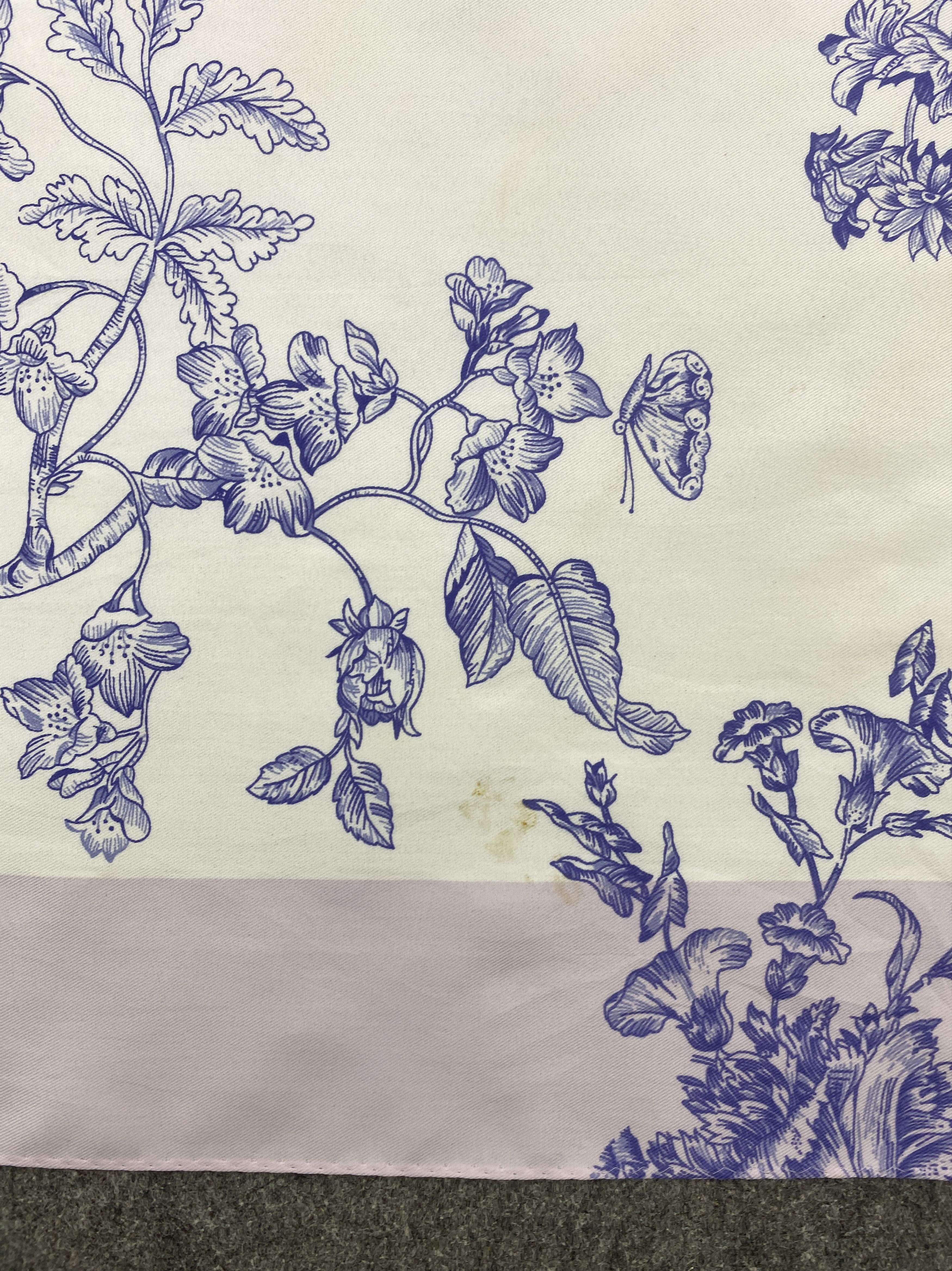Japanese Brand Flower Design Silk Scarf / Muffler / Silk Shawl SN0061 Size ONE SIZE - 6 Thumbnail