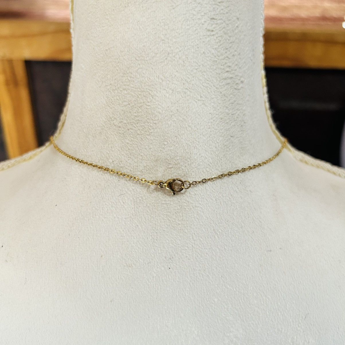 Handmade Handcrafted elegant glass beaded pendant on chain necklace Size ONE SIZE - 5 Thumbnail