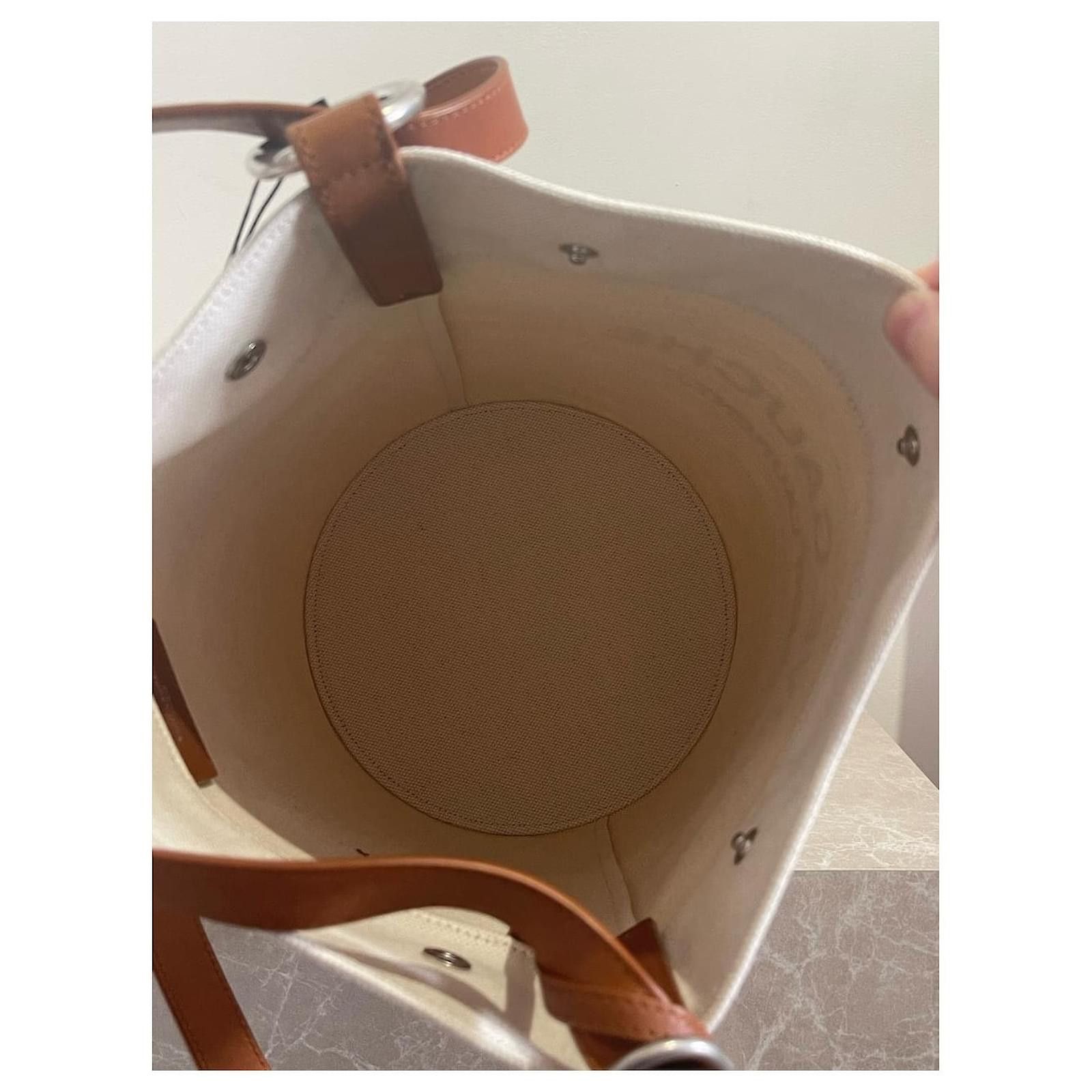 Saint Laurent Paris o1b1hav110924 Size: OS / Rive Gauche Bucket Bag Linen White Size ONE SIZE - 9 Thumbnail