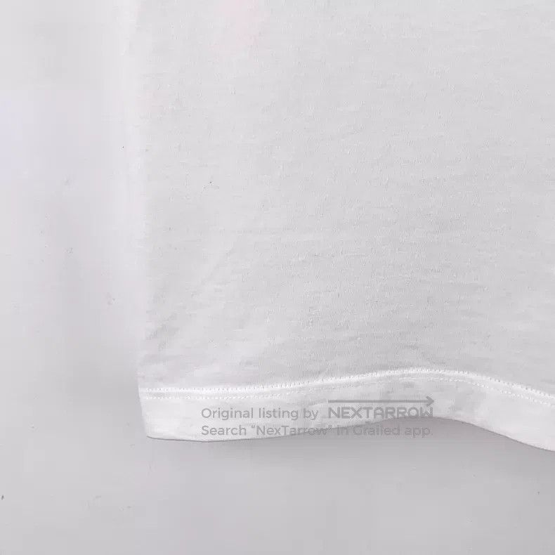 Louis Vuitton Louis Vuitton White classic logo neckline chain cotton sho Size US XS / EU 42 / 0 - 5 Thumbnail