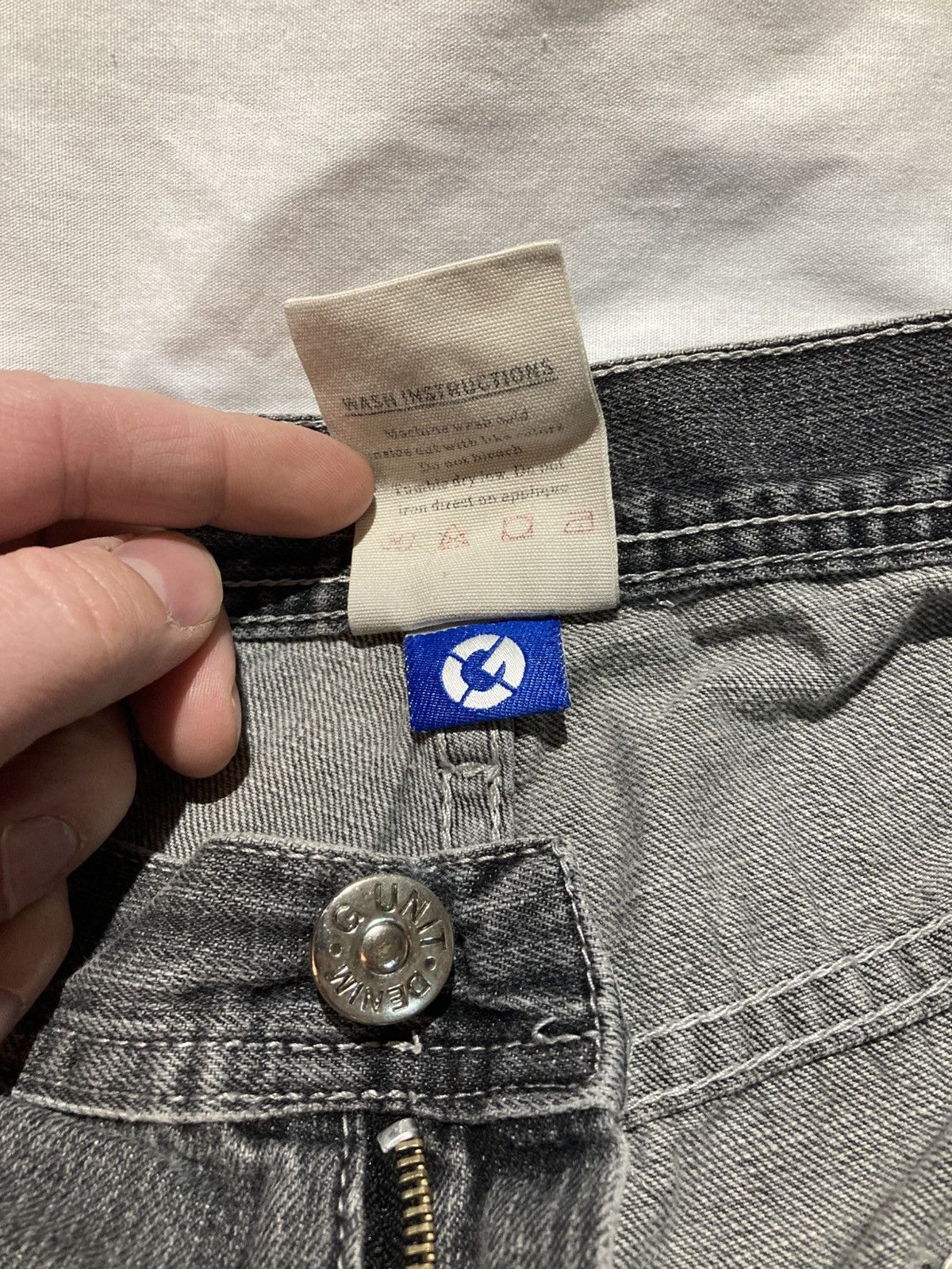 G-Unit Vintage G-Unit Jean Shorts, Men’s size 38 Size US 38 / EU 54 - 6 Thumbnail