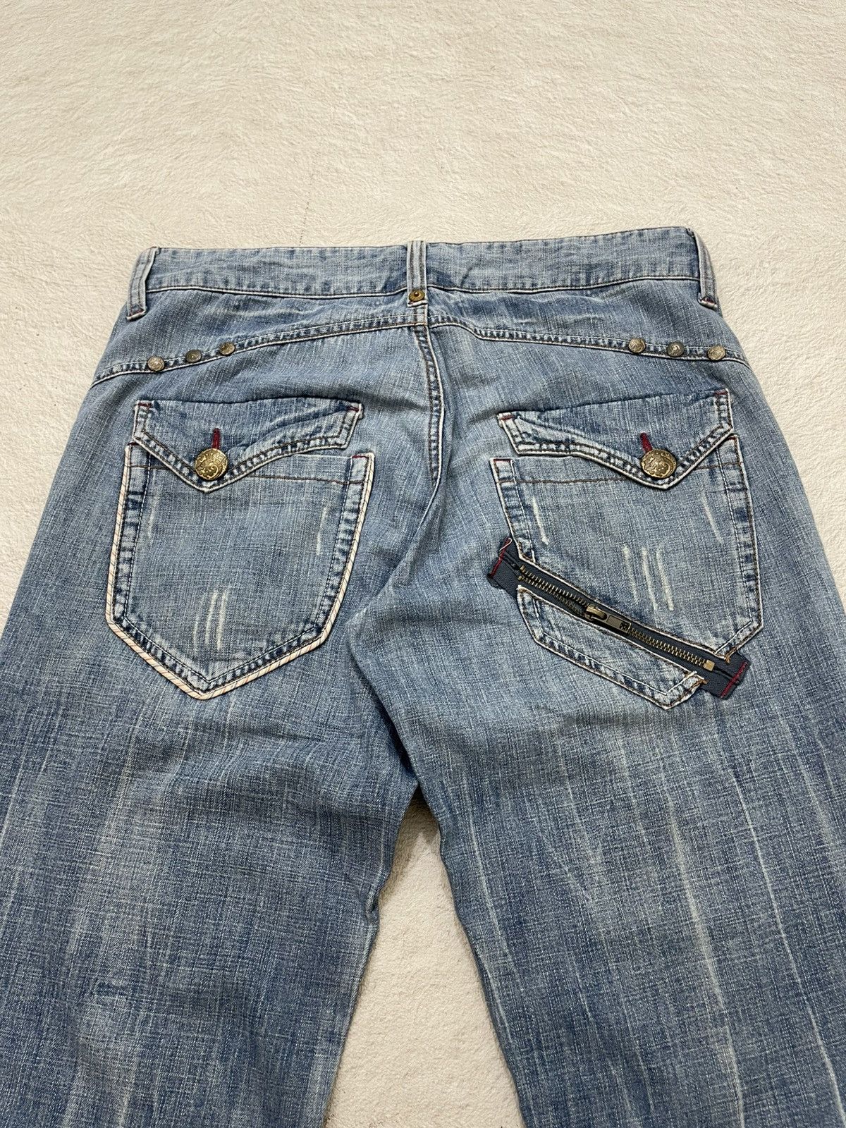 Japanese Brand 2000s anti-label Jorts Denim Mudwash Studed Jeans Y2K Japan Size US 33 - 8 Thumbnail