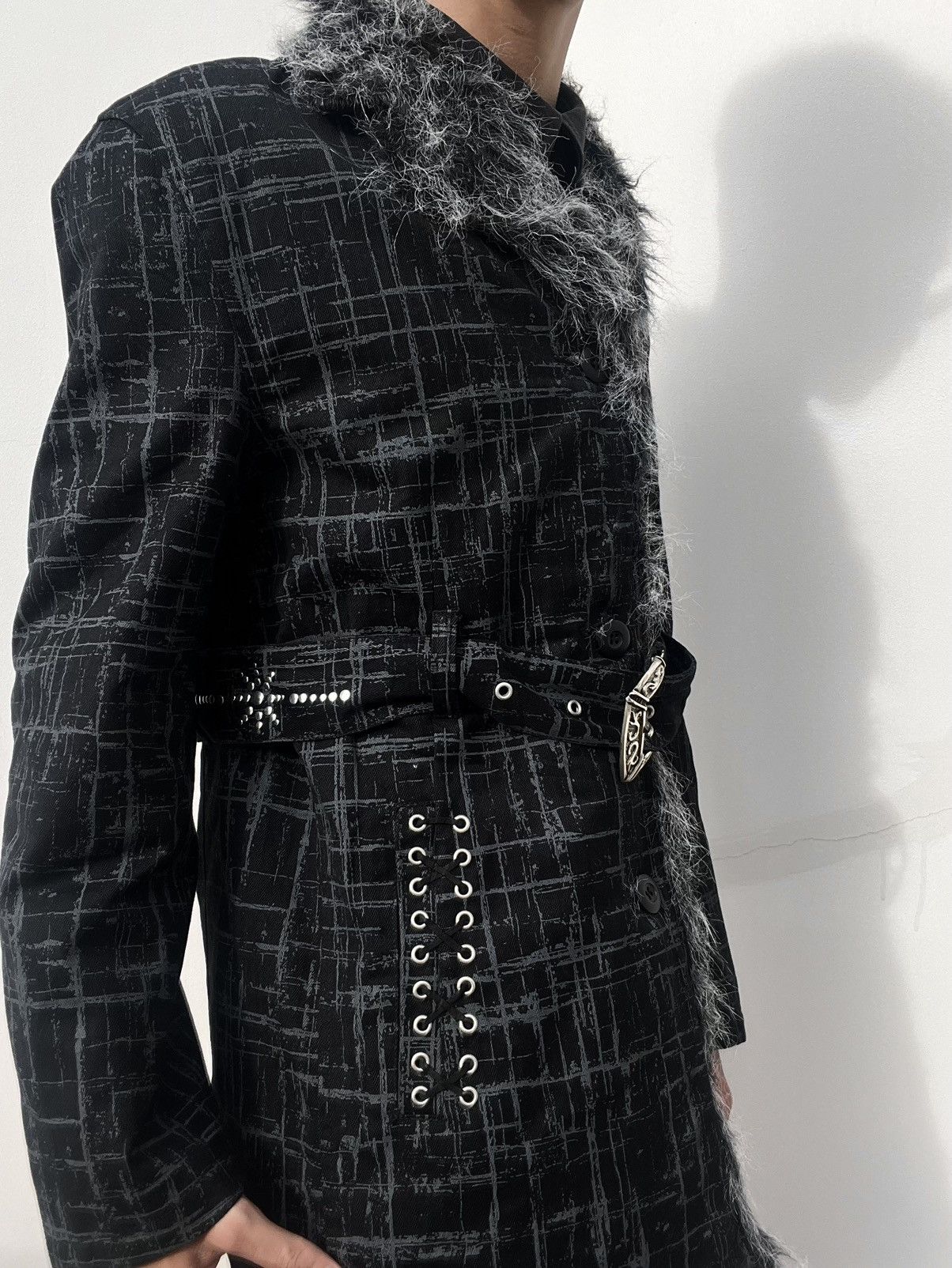 If Six Was Nine 2000s Euphuistic Avant-garde Fur Jacket Size US L / EU 52-54 / 3 - 4 Thumbnail