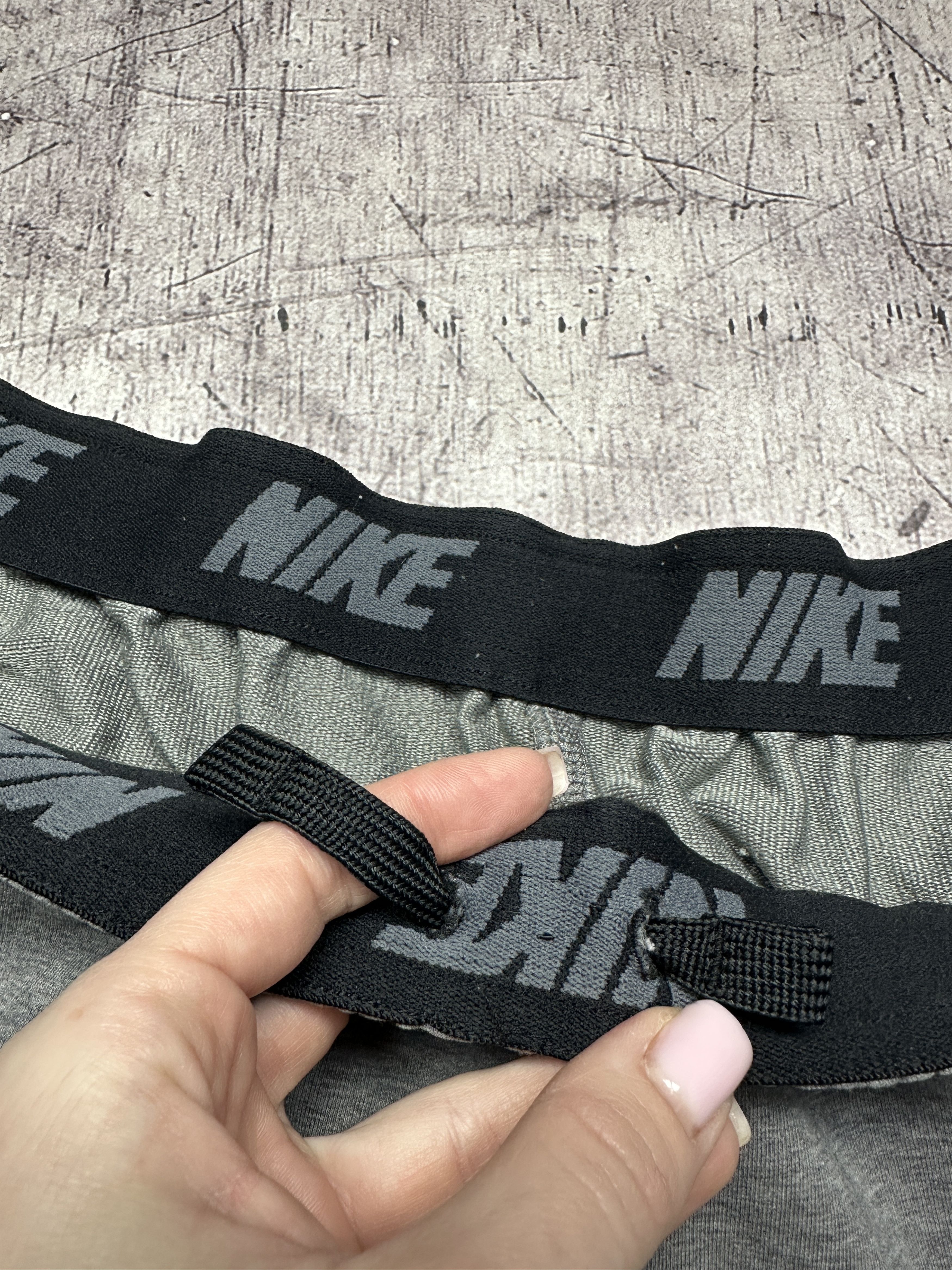 Nike Nike Mens Sweatshorts Shorts Size US 38 / EU 54 - 4 Thumbnail