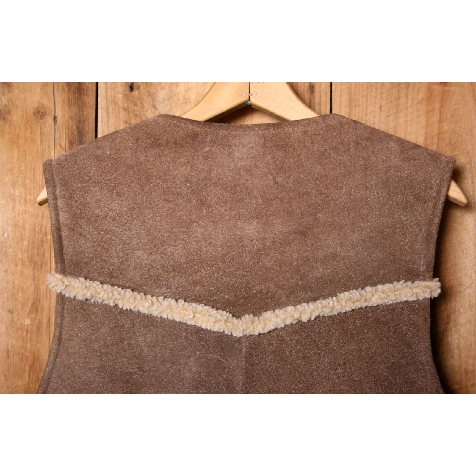 Vintage VINTAGE Swagger Suede Sherpa Lined Snap Button Vest Men's XL Brown Western Suede Vest Mens XL Brown Vintage Swagger Vest Size US XL / EU 56 / 4 - 6 Thumbnail