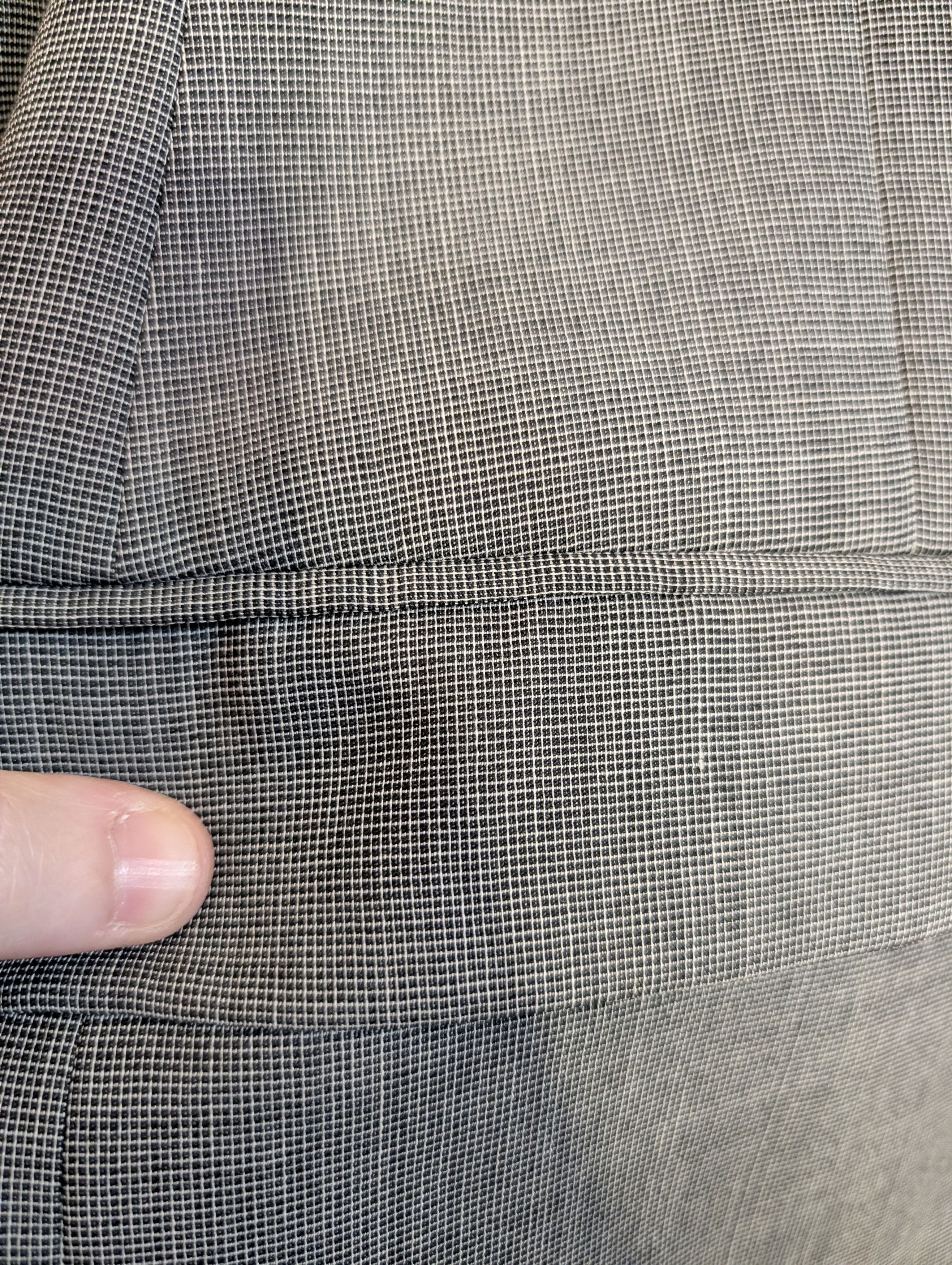 Gianfranco Ferre Hand tailored gray textured wool three button jacket Size 46L - 6 Thumbnail