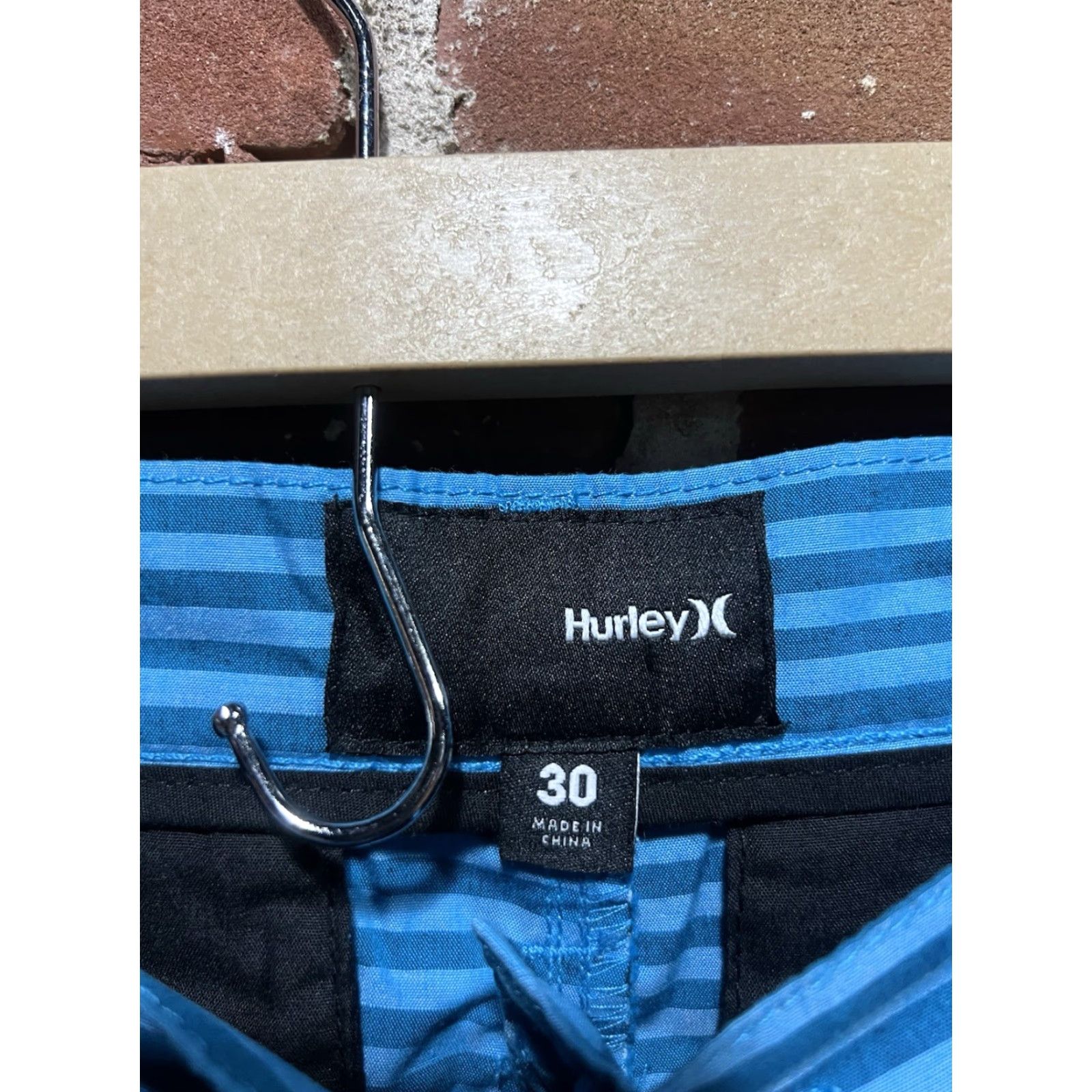 Hurley Hurley Mens Blue Striped Chino Shorts 30 Regular Size Chino Pants Blue Striped Mens Ham? Size US 30 / EU 46 - 3 Thumbnail