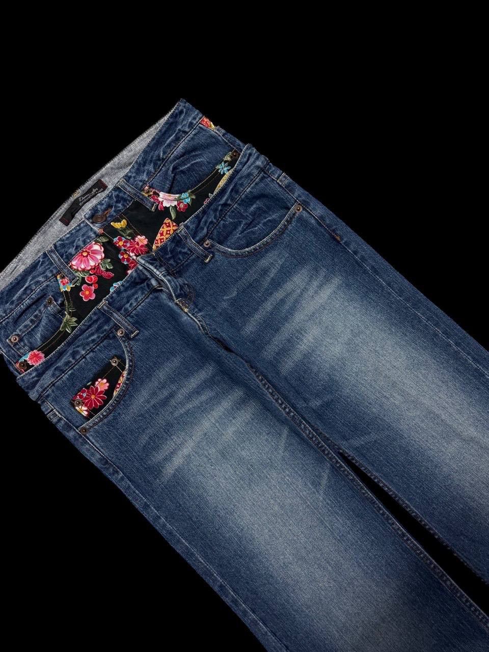 Beauty Beast RARE 90s Style Double Waist Dominate Sakura Style Mud-Washed Size US 30 / EU 46 - 7 Thumbnail