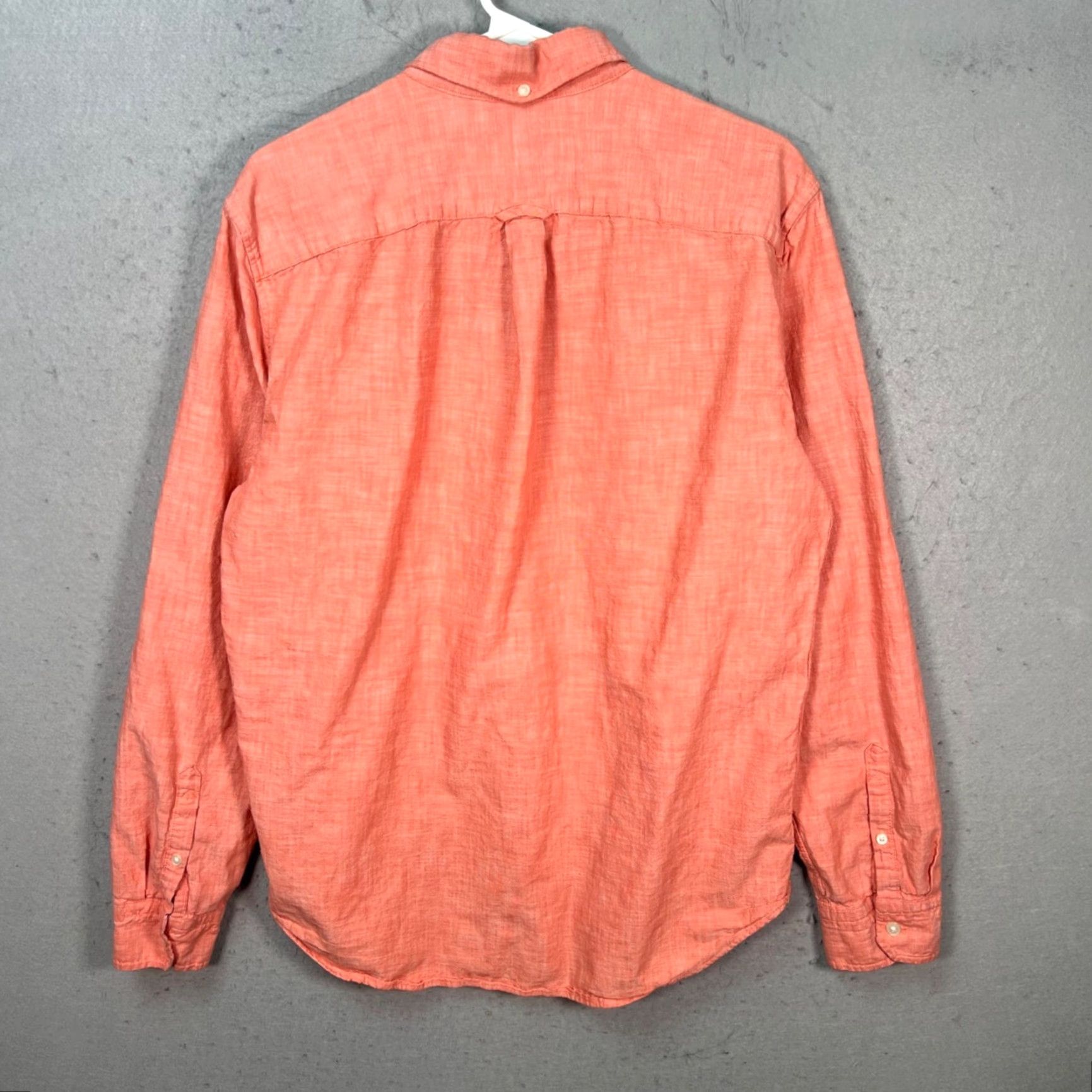 Gap Gap Shirt Mens Large Salmon Pink Cotton Button-Down Textured Button Up Casual Long Sleeve Pockets Clothing Shirt Size US L / EU 52-54 / 3 - 2 Thumbnail
