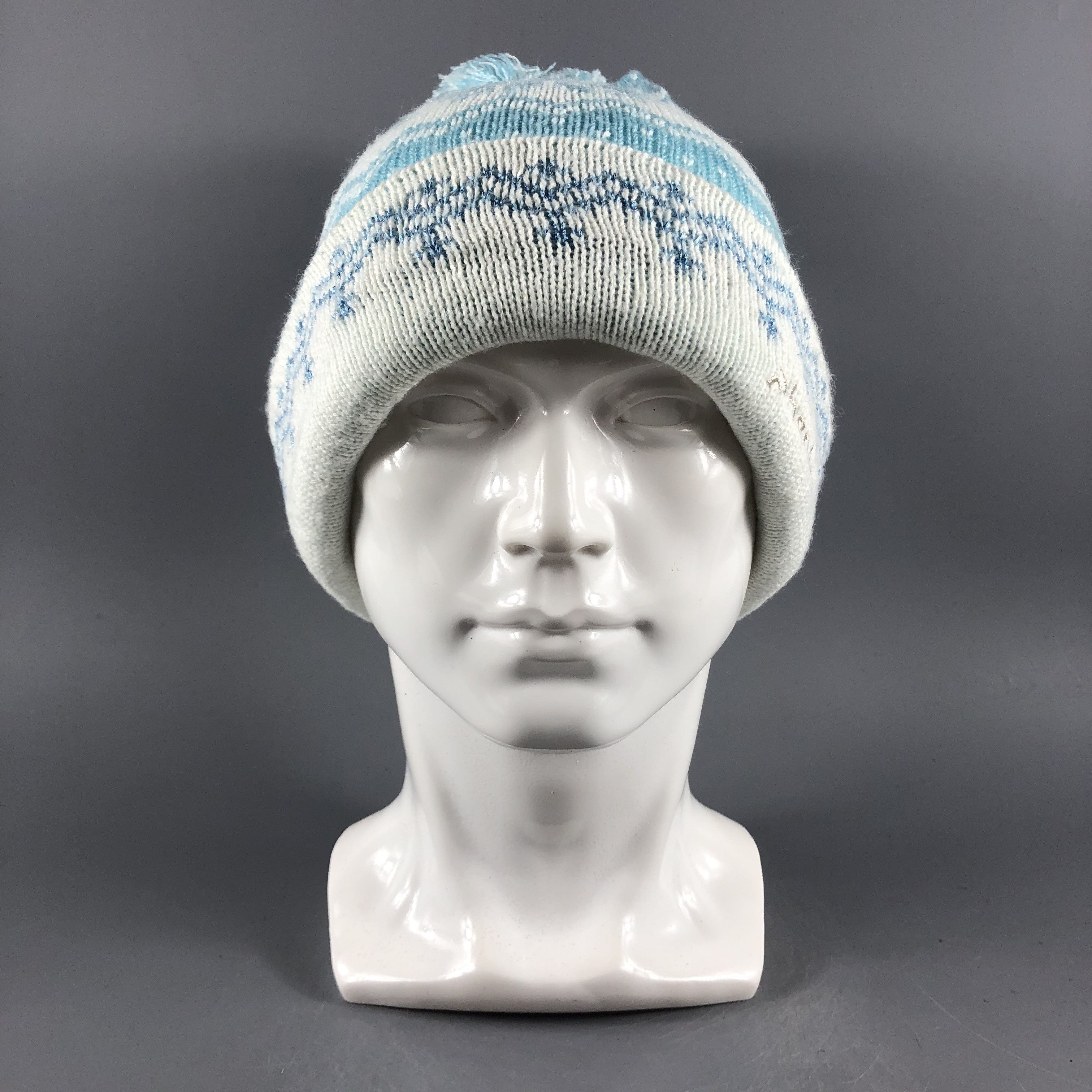 image of Phenix Beanie Snowflake Hats Bobble Snow Hat Snow Cap B1323, Men's