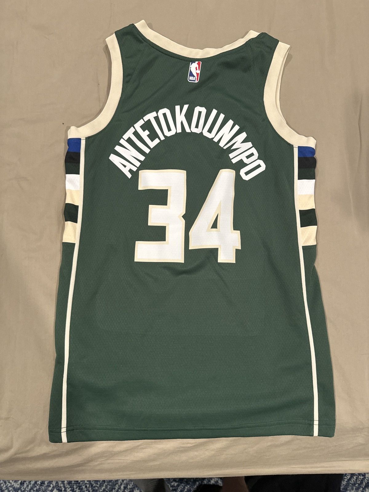 NBA × Nike Giannis Antetokounmpo Jersey Size US S / EU 44-46 / 1 - 2 Thumbnail