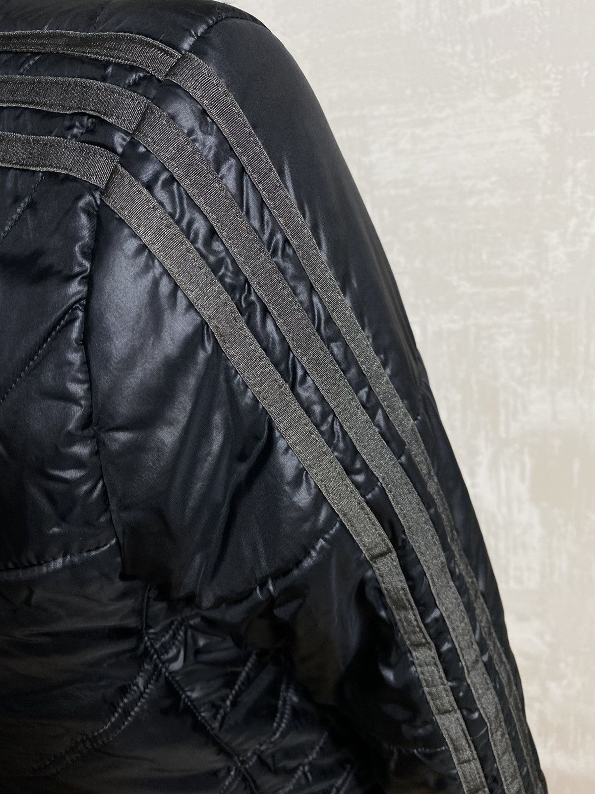 Adidas Adidas Black Puffer Jacket Gold Hardware 3-Stripes M Size M / US 6-8 / IT 42-44 - 7 Thumbnail