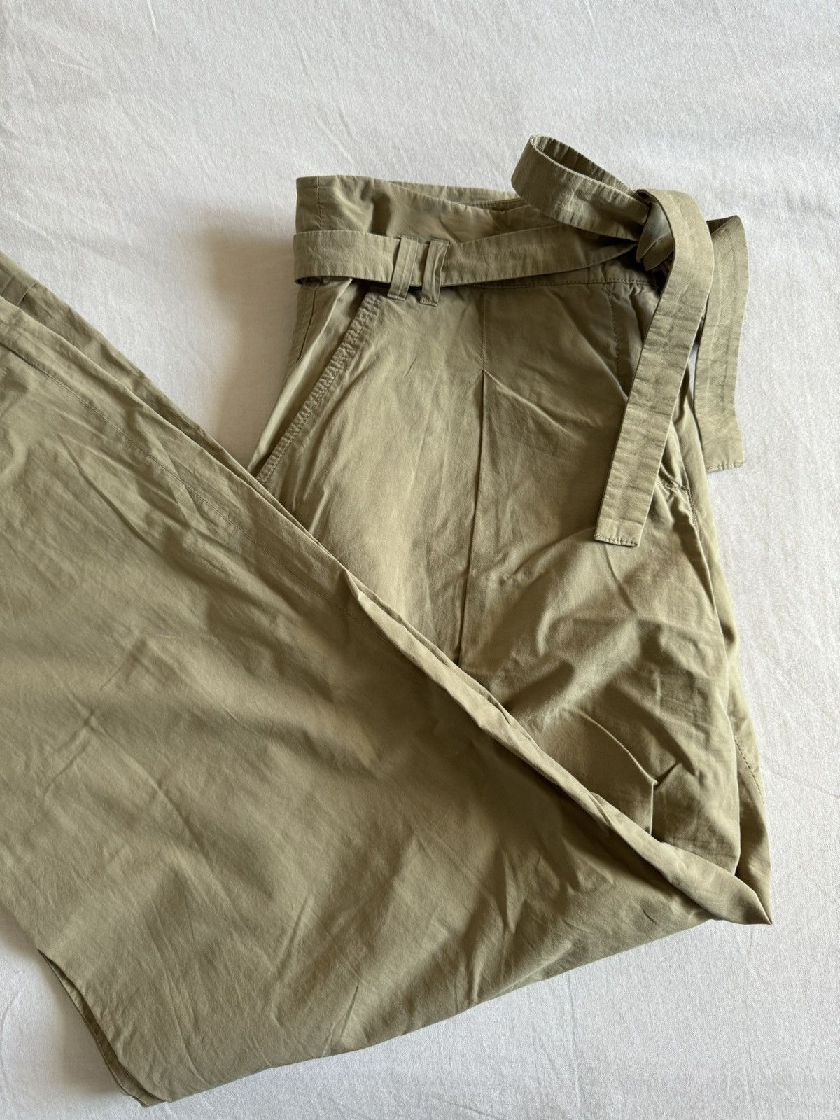 Weekend Max Mara Weekend MaxMara 10 Light Brown buckle waist straight pants Size 32" / US 10 / IT 46 - 4 Thumbnail