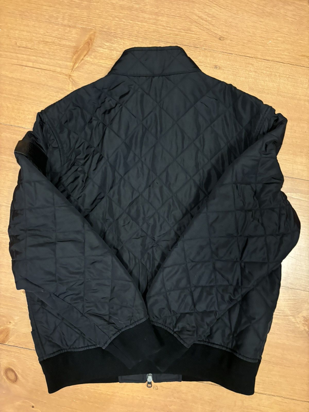 Burberry Burberry Quilted Bomber Jacket Size US M / EU 48-50 / 2 - 2 Thumbnail